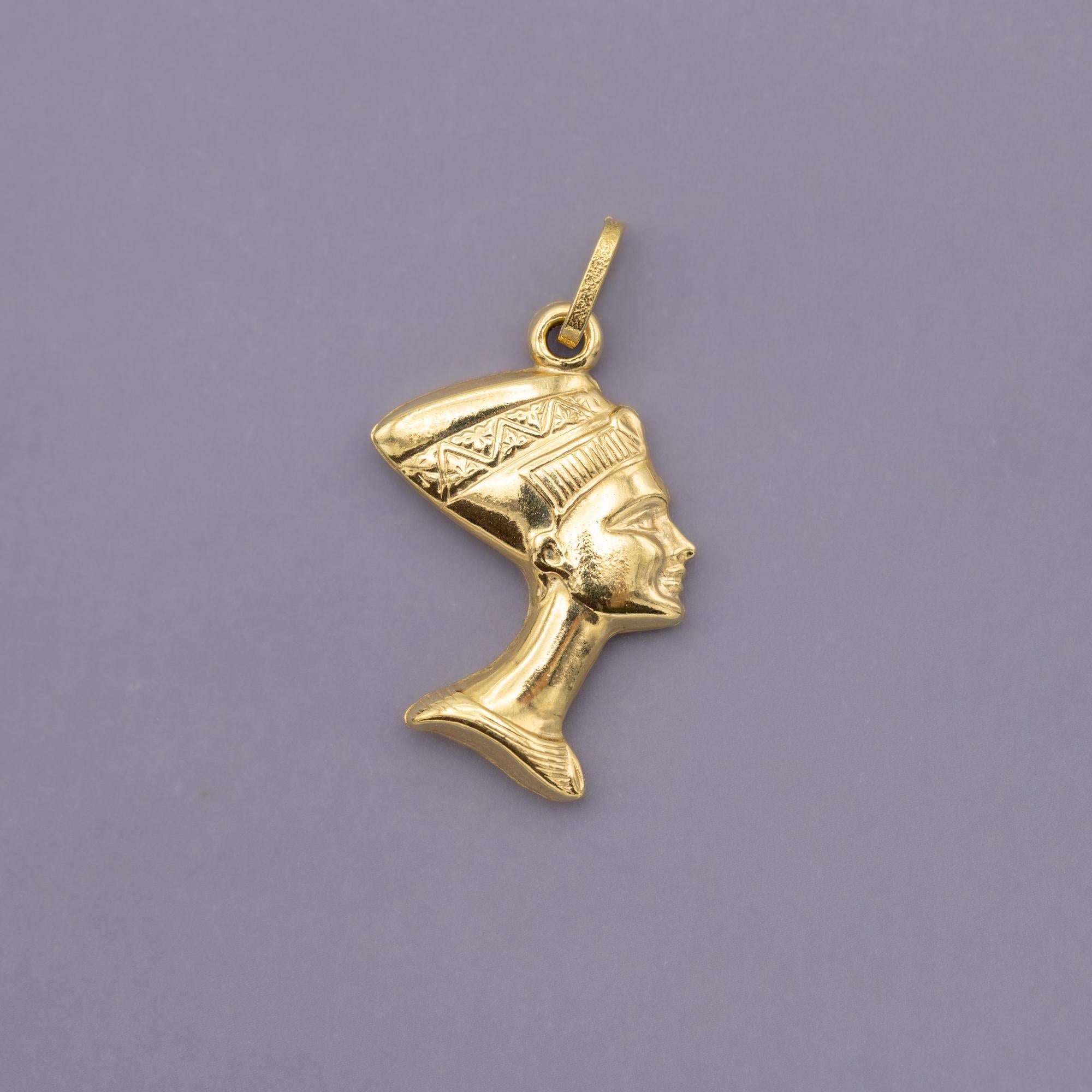 Nefertiti, pendentif royal en or jaune massif 18 carats, porte-bonheur 1