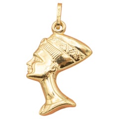 Nefertiti - Königlicher Anhänger - Anhänger aus 18 Karat massivem Gelbgold - Glücksbringer