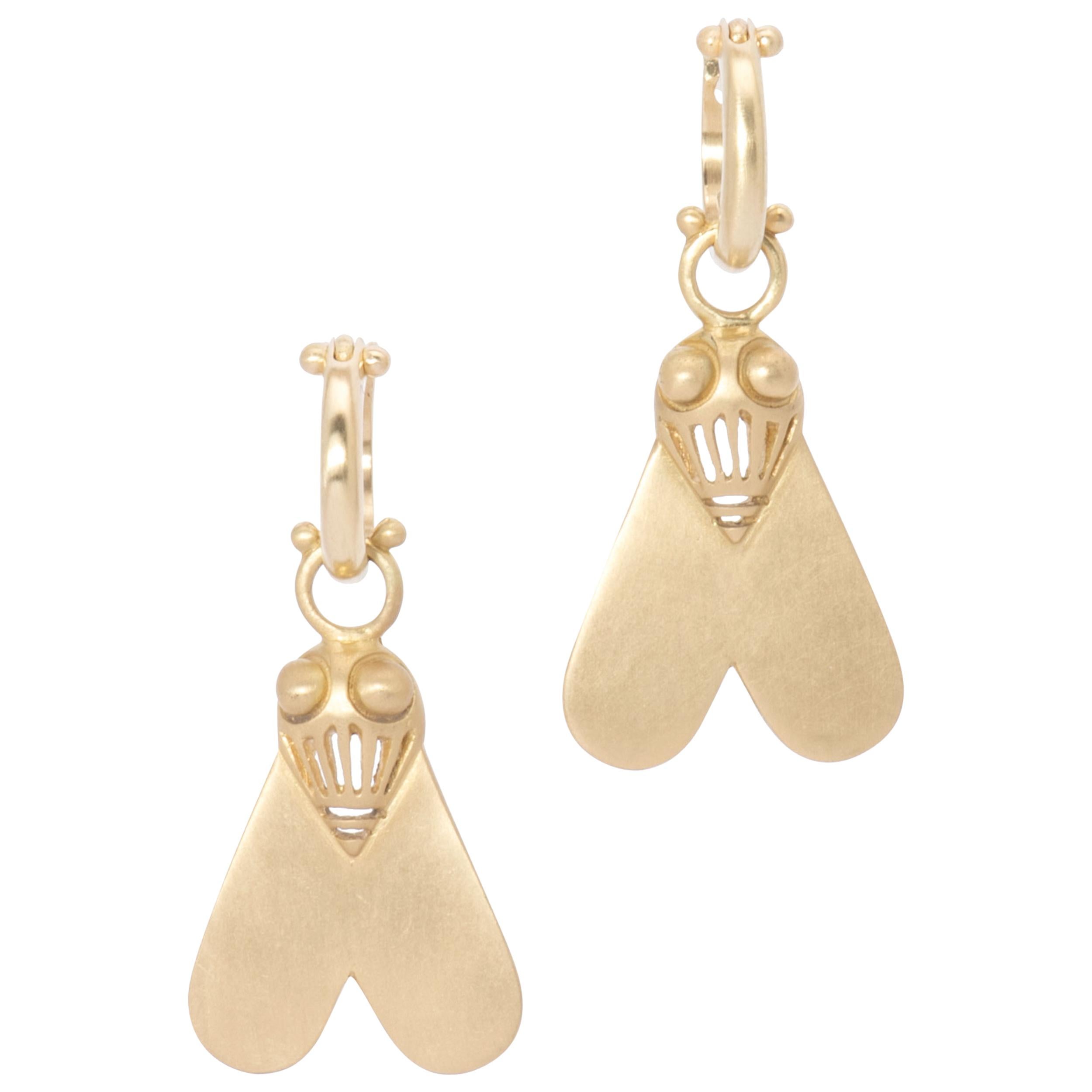 Nefertiti's Fly Drop Earrings in 18 Karat Gold For Sale