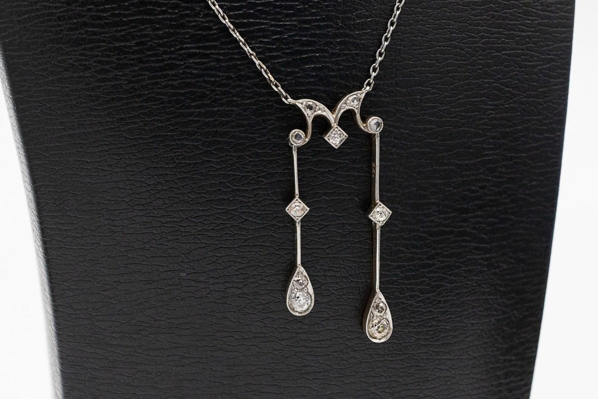 Taille vieille Europe Collier Negligee avec diamants, vers les années 1900. en vente