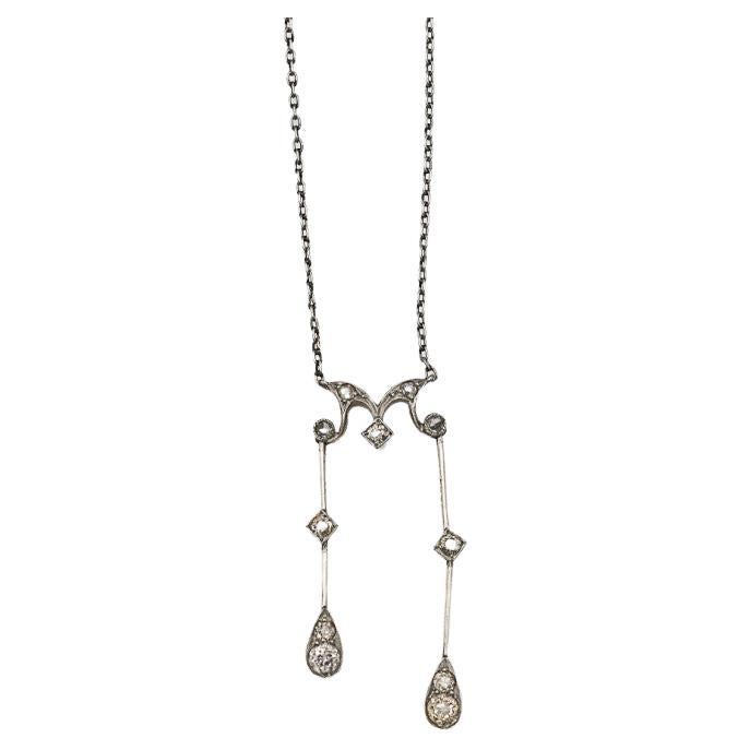 Negligee necklace with diamonds, circa 1900s.