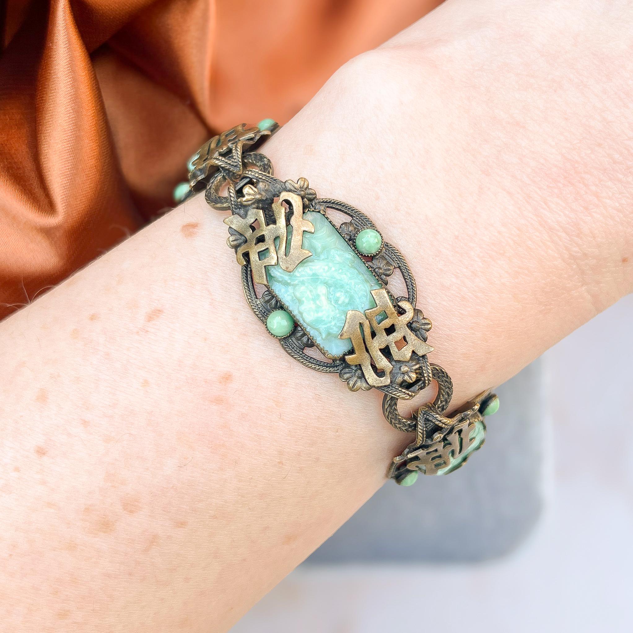 Art Deco Neiger Brothers 1920s East Asian Inspired Antique Peking Glass Dragon Bracelet For Sale