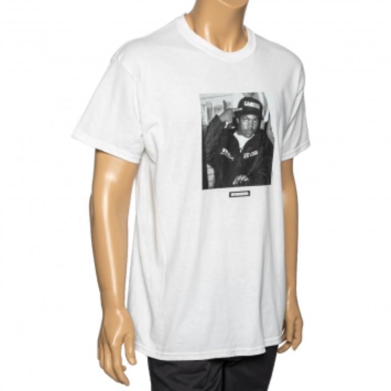 Revamp your casual outfit with this T-shirt from Neighborhood x Image Club. It is tailored using white cotton fabric, which is enhanced with the brand print on the front. It has short sleeves. This T-shirt can be paired with jeans for a trendy style.