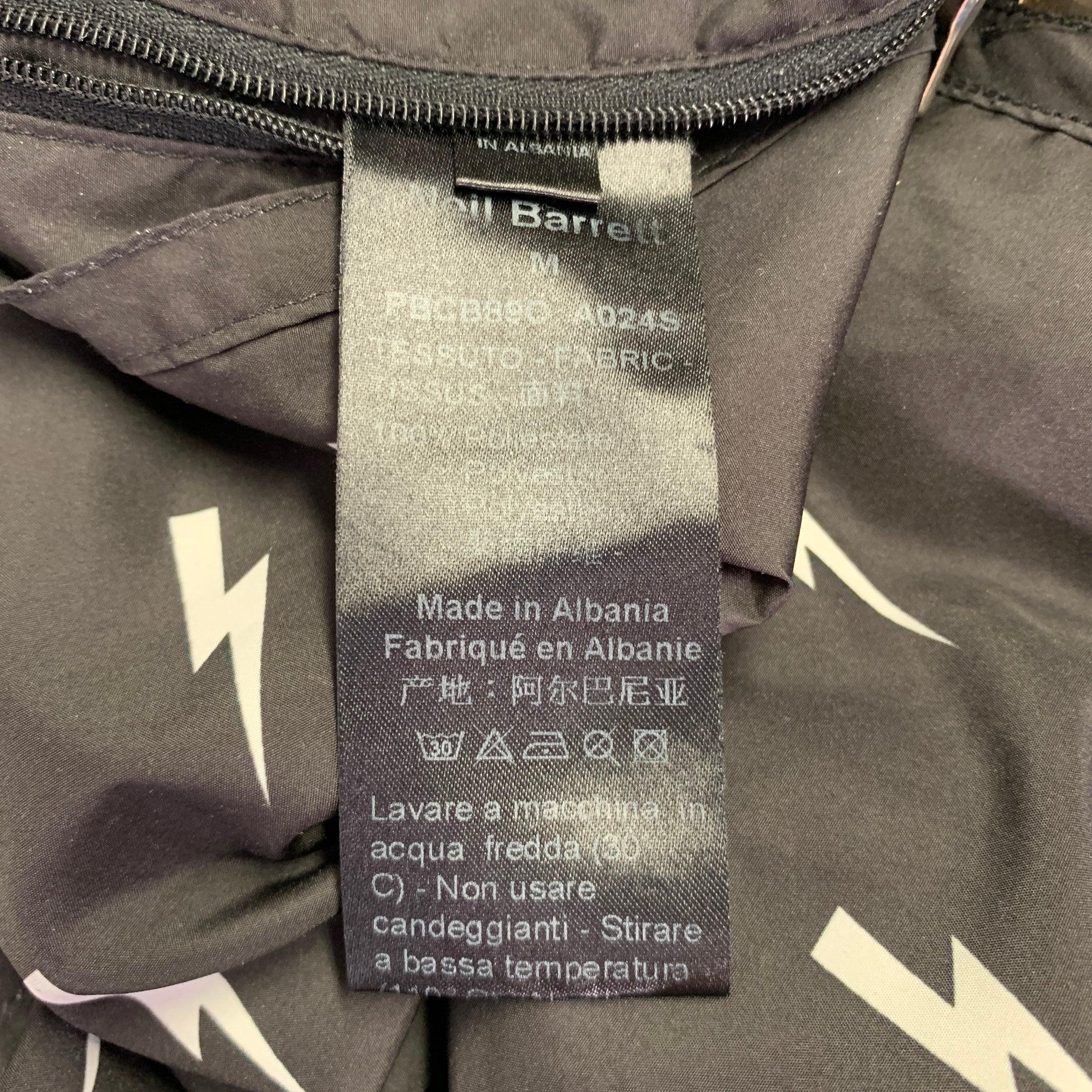 NEIL BARRETT Größe M schwarz-weiße Polyester-Badeanzugtruhen mit Kordelzug (Schwarz) im Angebot