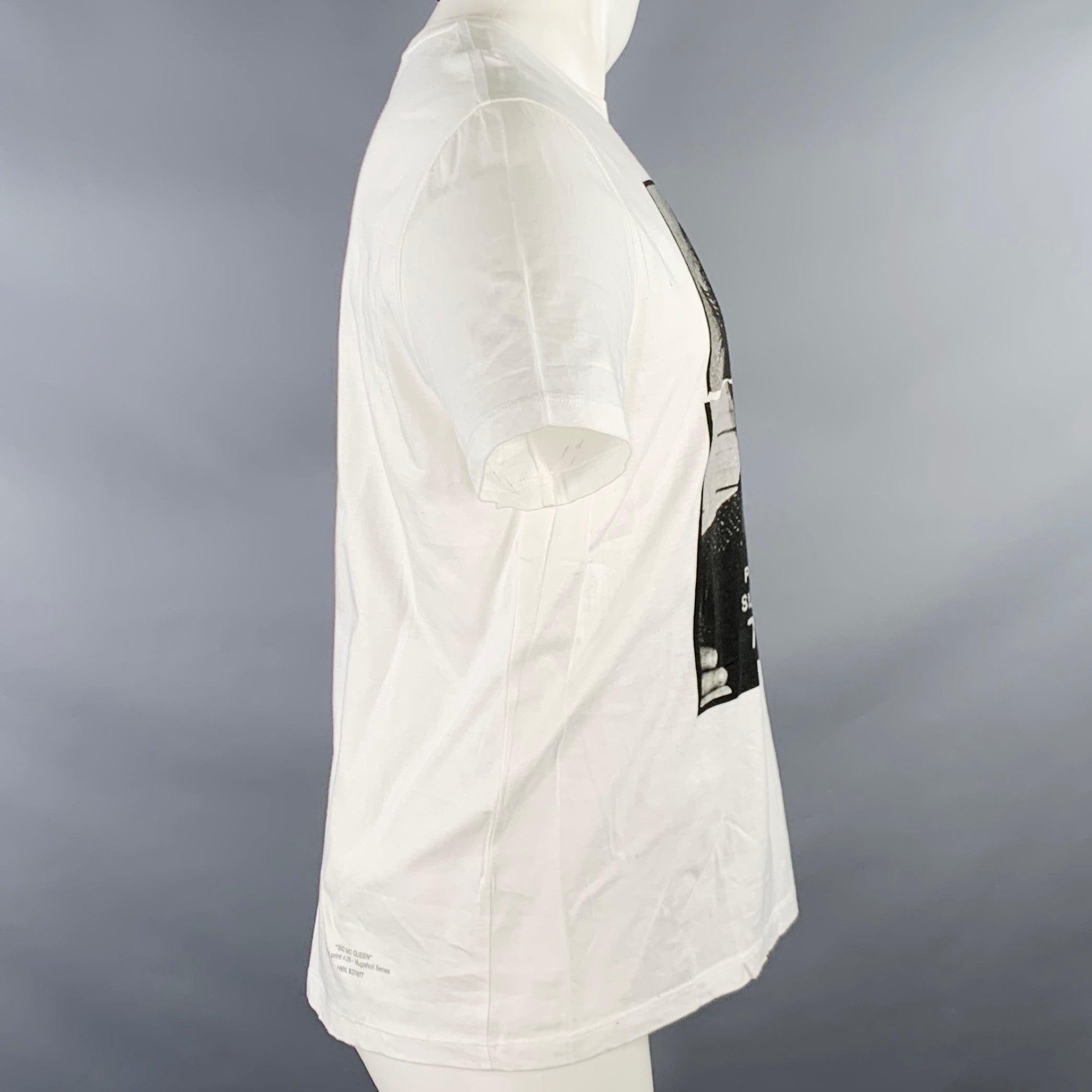 Beige NEIL BARRETT Taglia M Sid McQueen Hybrid Mugshot White Black Print Cotone Loose Fit Crew Neck T-shirt in vendita