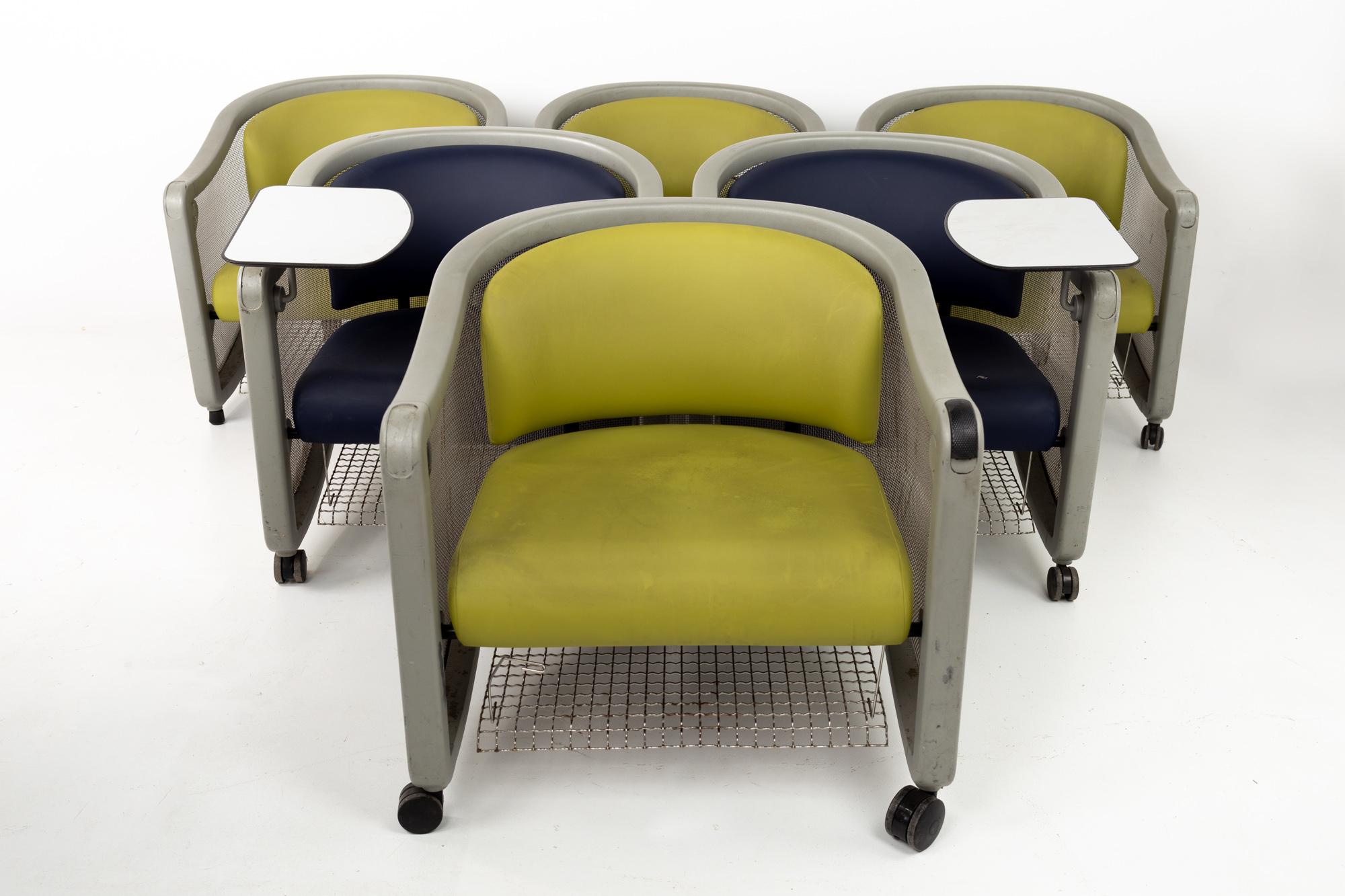Neil Frankel for Knoll Mid Century wheeled office lounge chairs - Set of 6
These chairs are 28 wide x 25.75 deep x 29.5 inches high, with a seat height of 16 and arm height of 27 inches

All pieces of furniture can be had in what we call restored