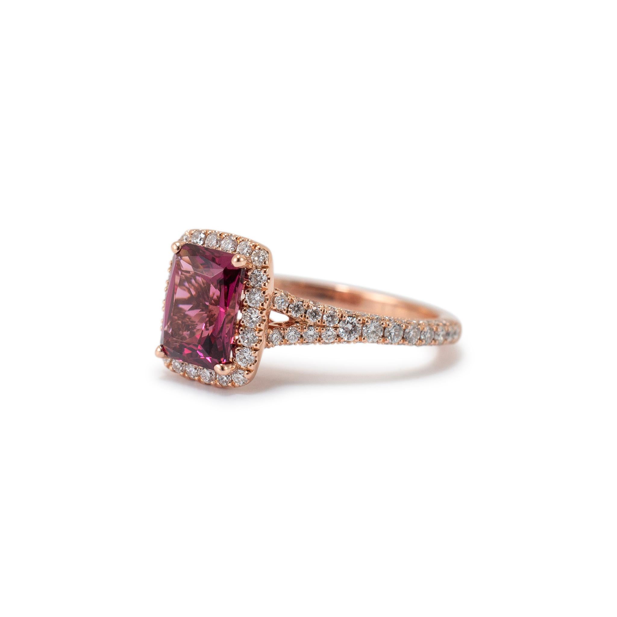 Neil Lane 14K Roségold Granat Halo akzentuierter Diamant-Cocktailring (Kissenschliff)