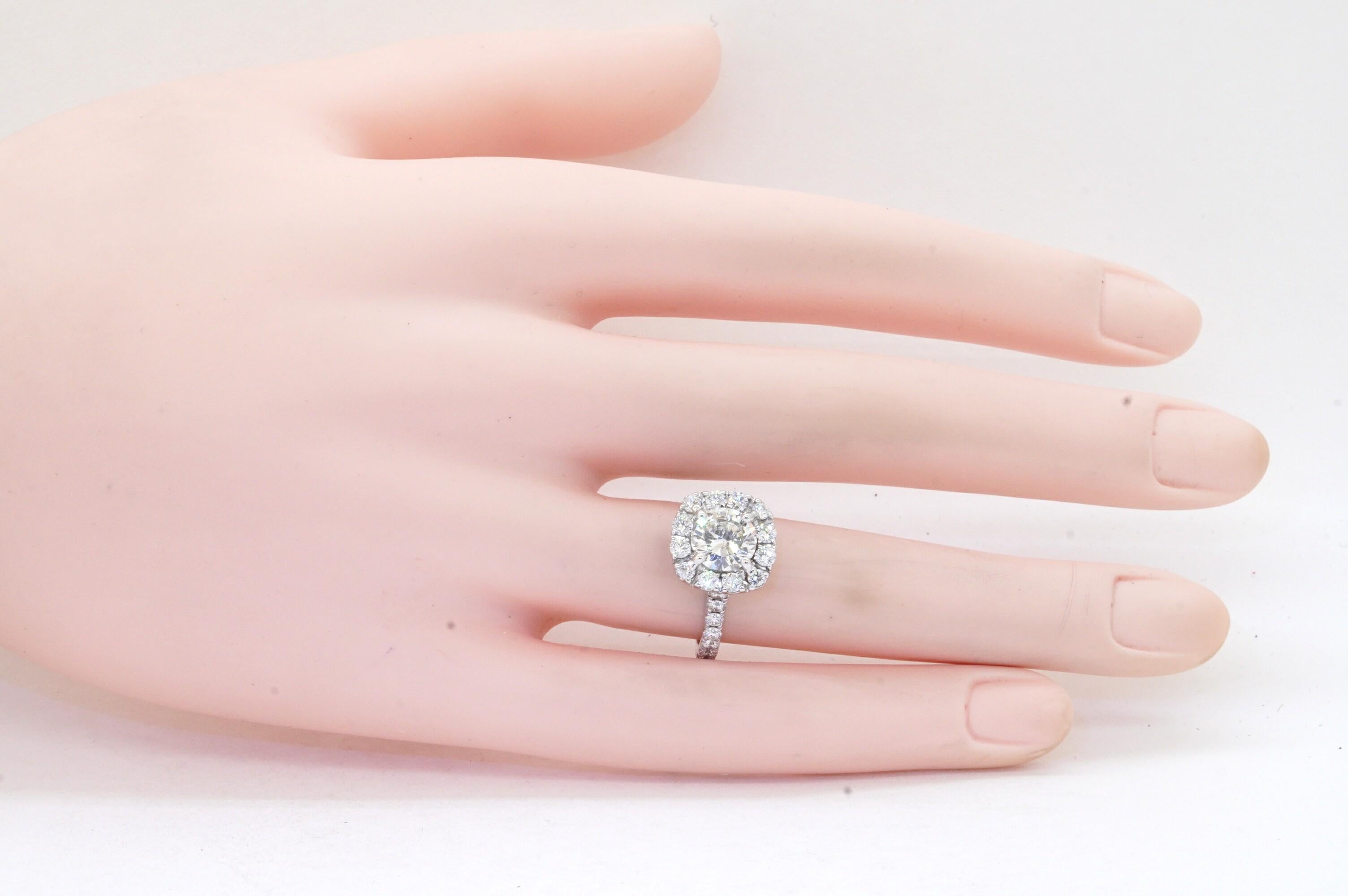 Neil Lane 14K White Gold 3.20ct Diamond Wedding Engagement Ring In Good Condition For Sale In Fort Lauderdale, FL