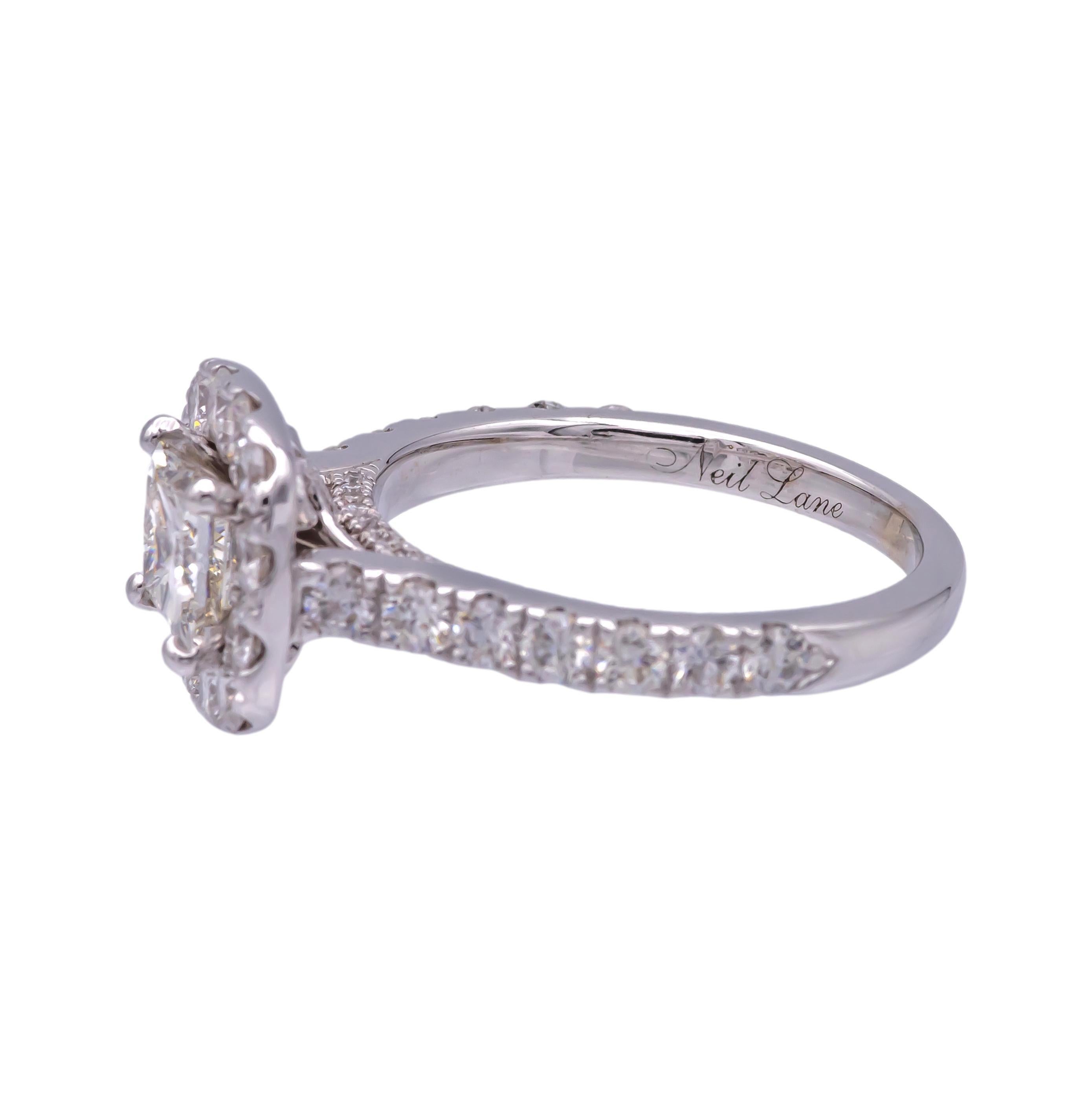 Neil Lane, oro bianco 14 carati, con un cluster da 2,13 ct. Anello di fidanzamento con diamante rotondo TW in vendita 2