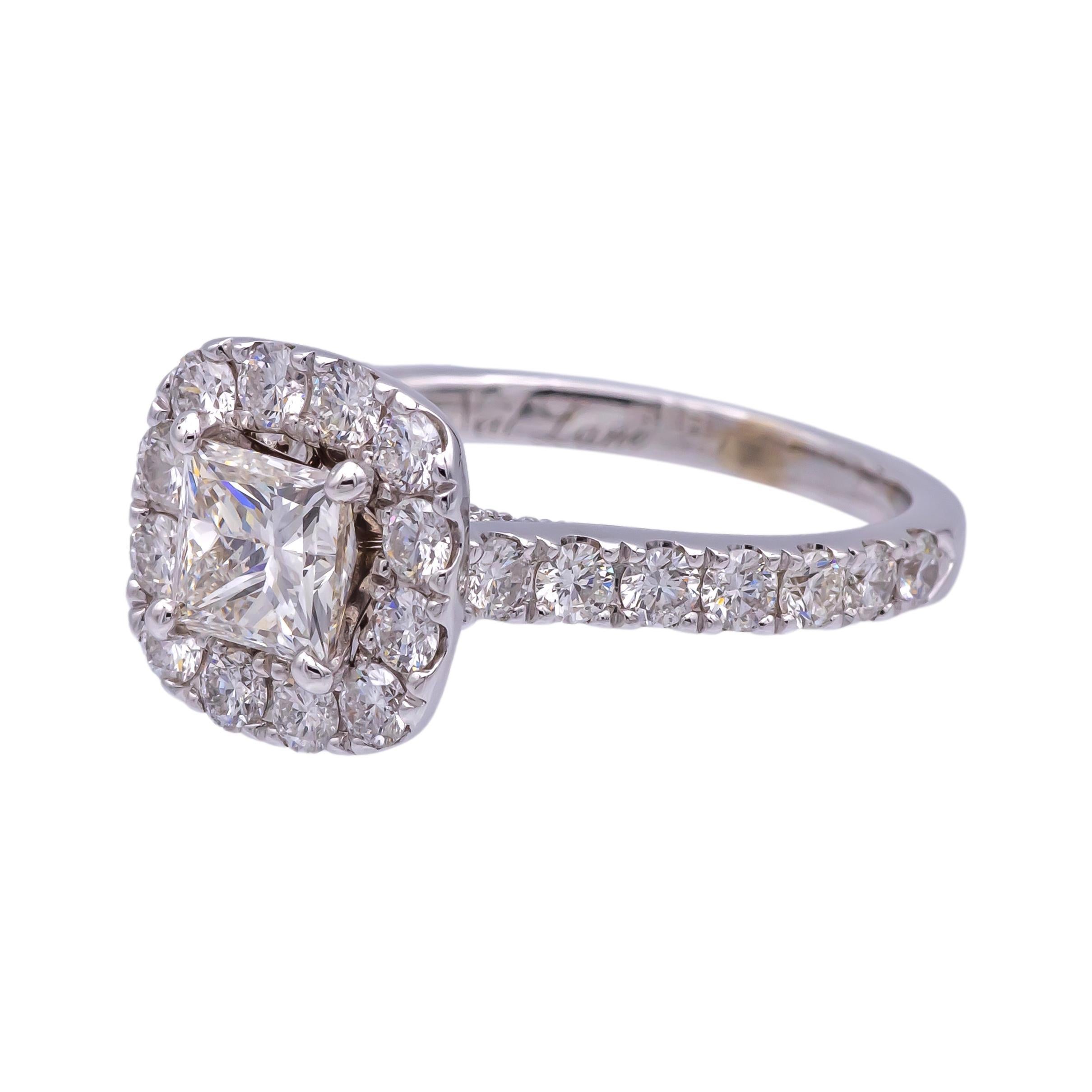 Moderno Neil Lane, oro bianco 14 carati, con un cluster da 2,13 ct. Anello di fidanzamento con diamante rotondo TW in vendita