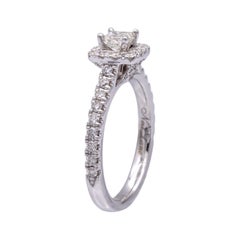 Neil Lane Bague de fiançailles en or blanc 14K avec grappe de diamants ronds d'un poids total de .79
