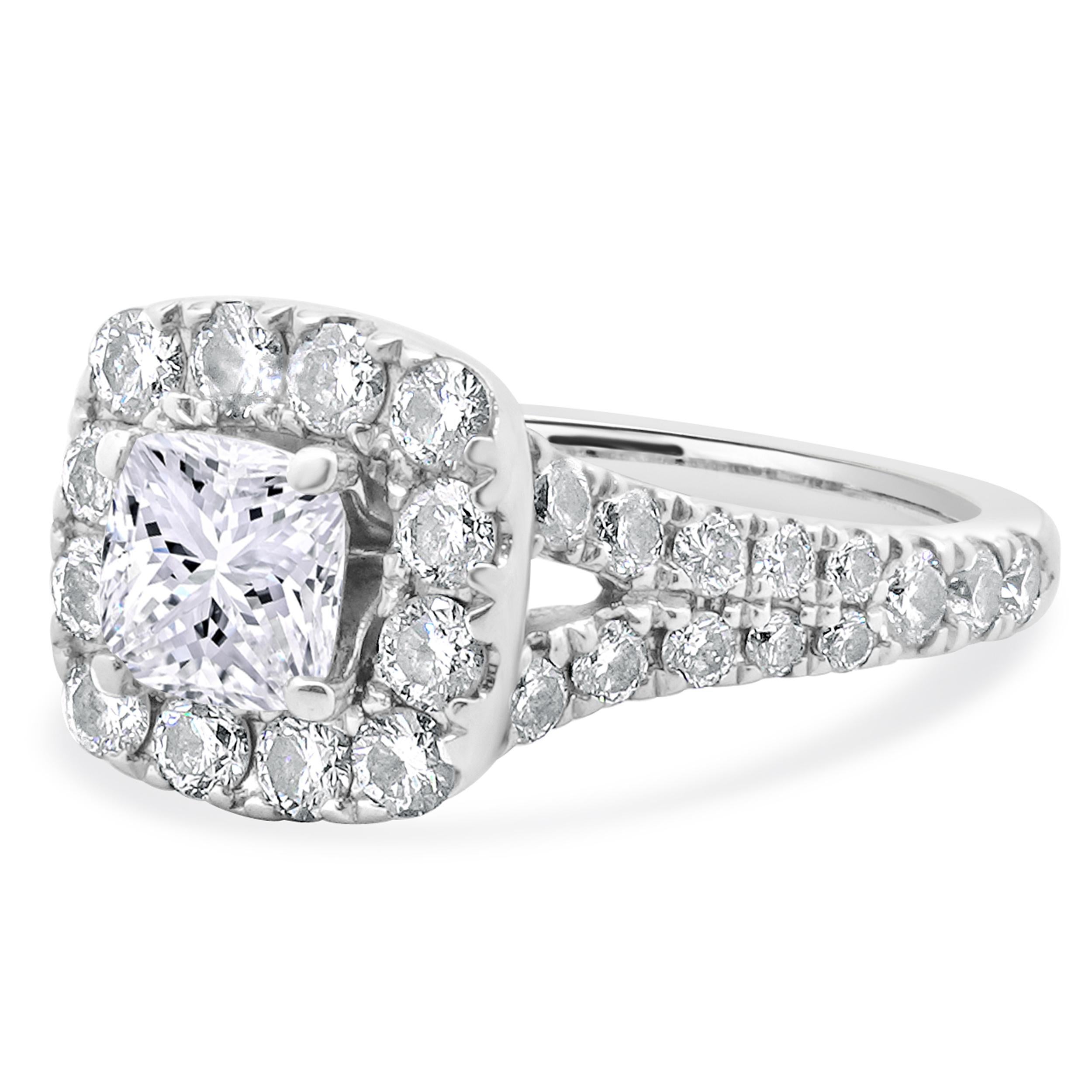 Designer: Neil Lane
Material: 14K white gold
Diamond: 1 cushion cut = 1.00ct
Color: G
Clarity: I1
GSI: 13818300503
Diamond: 54 round brilliant cut = 1.25cttw
Color: H
Clarity: SI2
Dimensions: ring top measures 10.2mm wide
Ring Size: 4.5