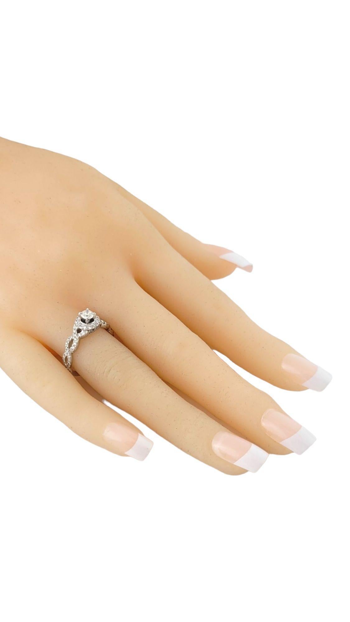 Neil Lane 14K White Gold Diamond Halo Ring Size 7.25 #14991 For Sale 1