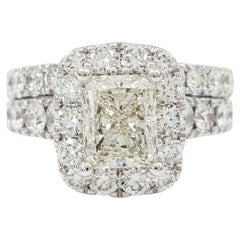 Neil Lane 3 Carat Radiant Cut Diamond Halo Engagement Ring Set in 14K White Gold Neil Lane 3 Carat Radiant Cut Diamond Halo Engagement Ring Set in 14K White Gold