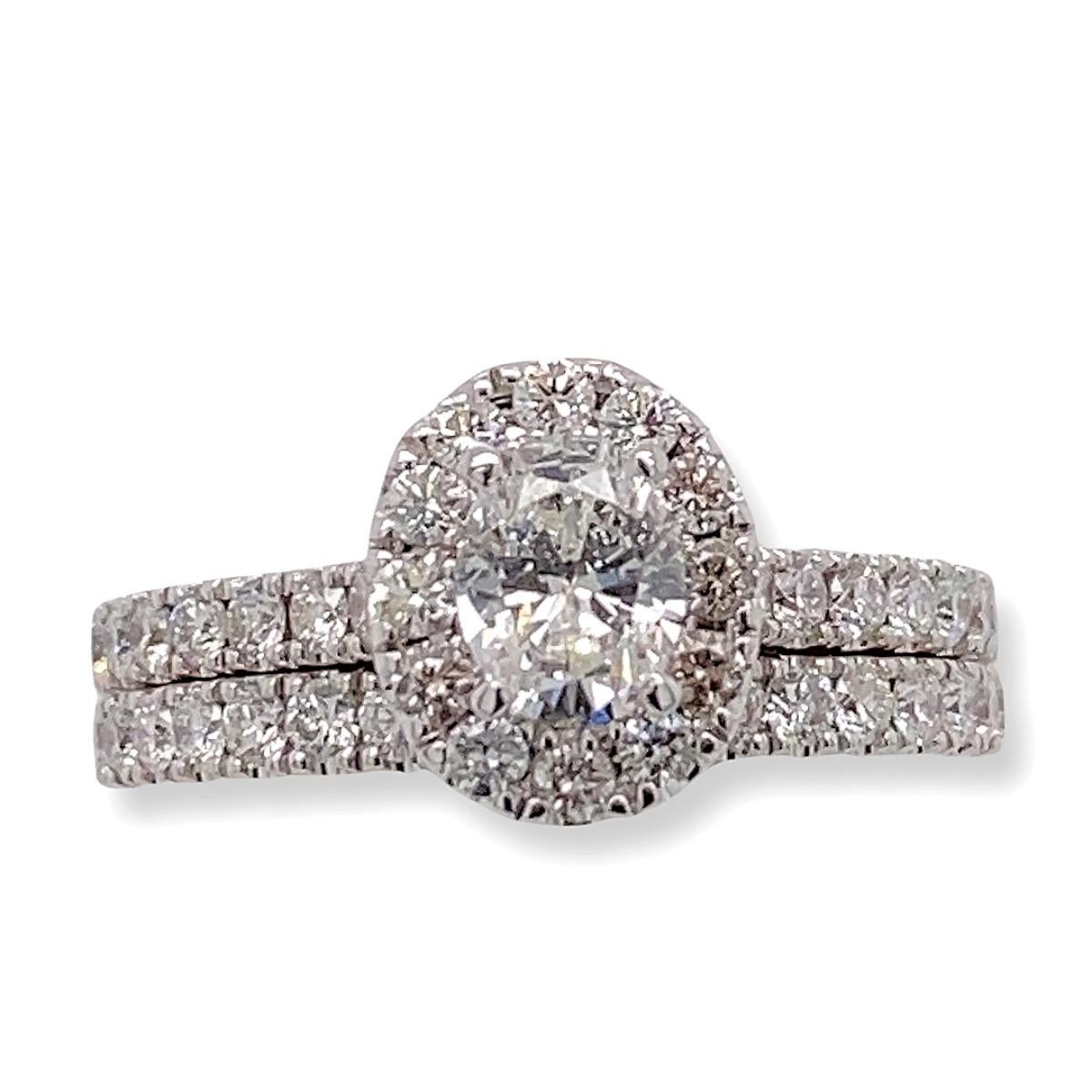 Neil Lane Bridal Oval Diamond Halo Engagement Ring & Band Set 1.88 Tcw For Sale 5