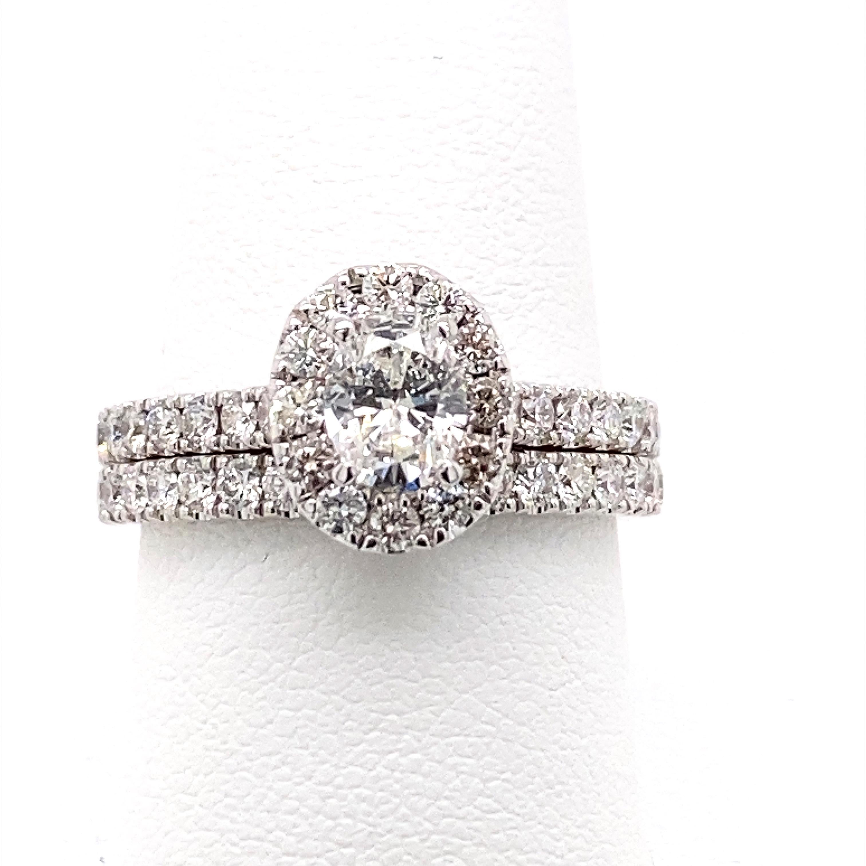 Neil Lane Bridal Oval Diamond Halo Engagement Ring & Band Set 1.88 Tcw For Sale 1