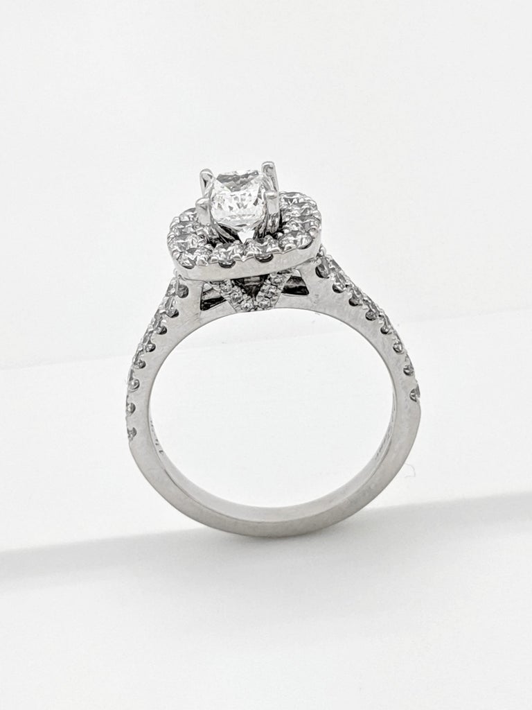 Neil Lane Cushion Halo Engagement Ring 21/6ct tw Diamonds Set in 14K