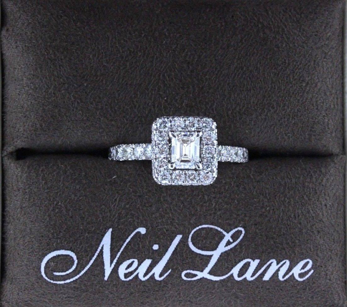 Neil Lane Diamond Engagement Ring Emerald Cut 1.375 Carat in 14 Karat White Gold For Sale 3