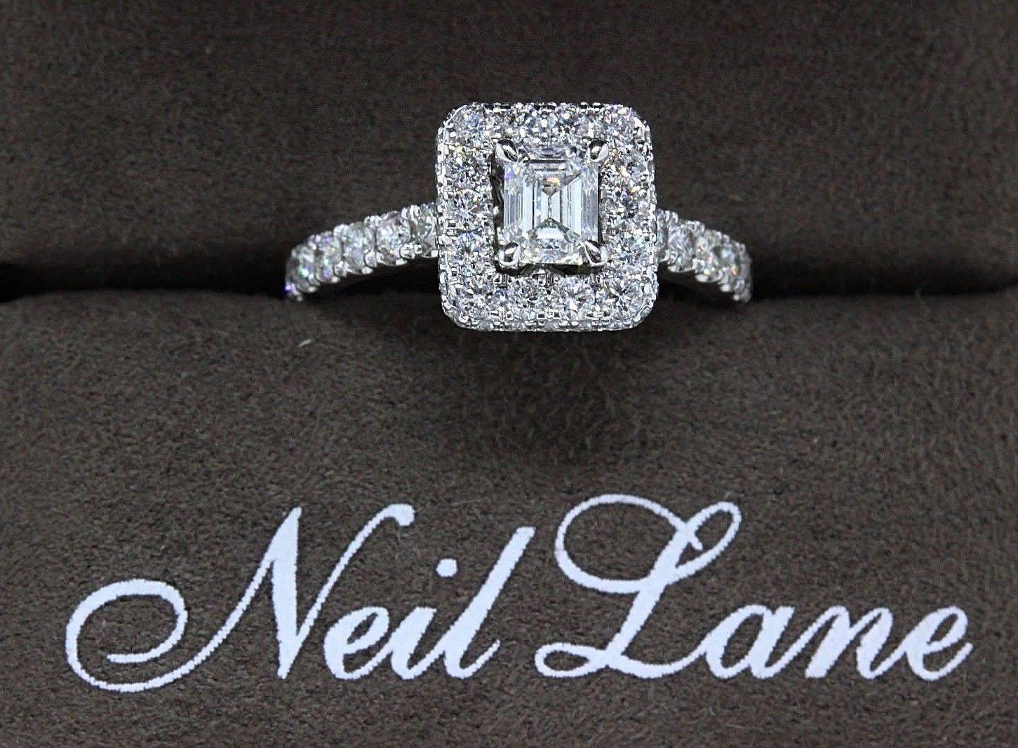 Neil Lane Diamond Engagement Ring Emerald Cut 1.375 Carat in 14 Karat White Gold For Sale 4