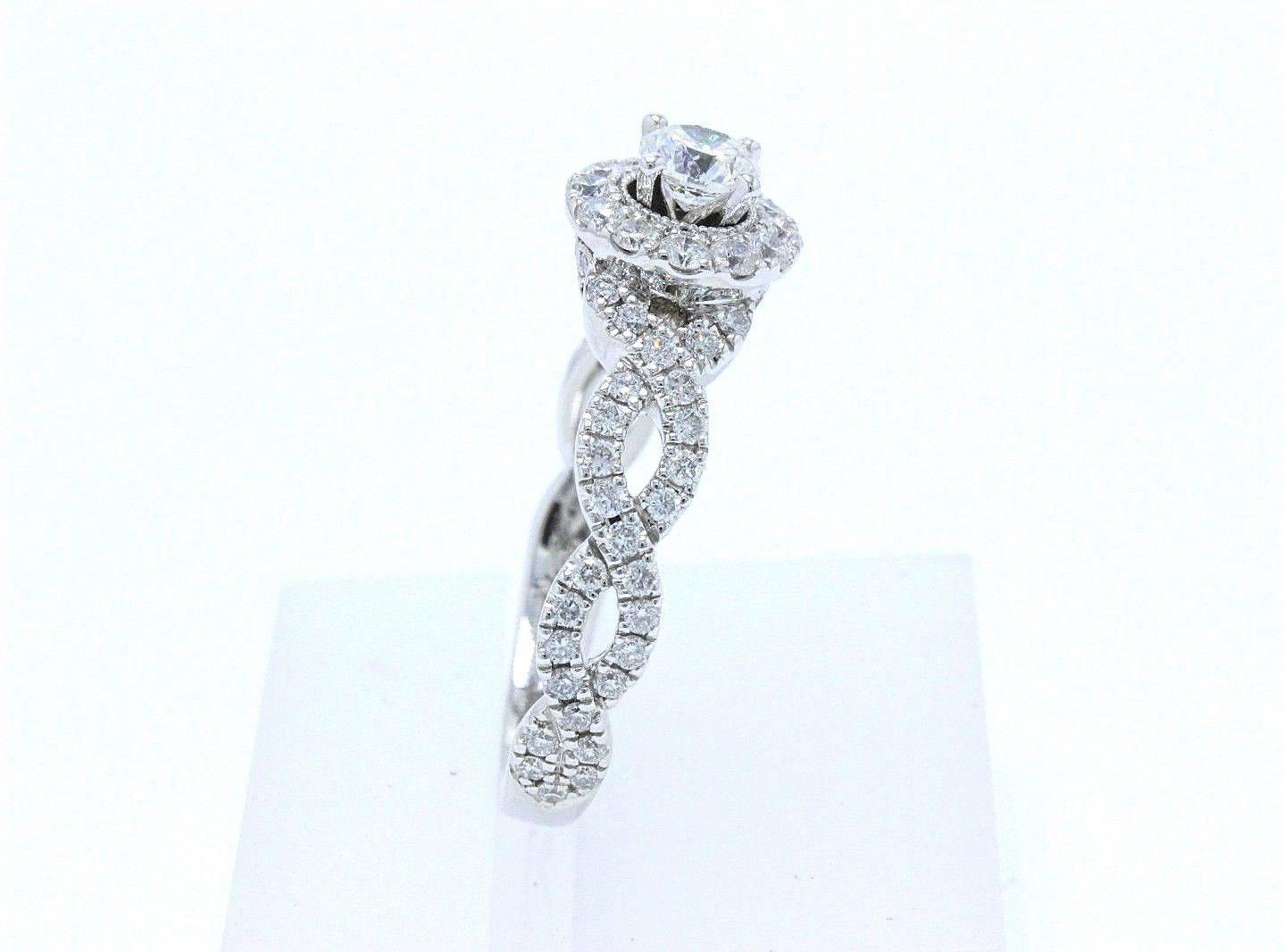 Neil Lane Diamond Engagement Ring Round 1.00 Carat in 14 Karat White Gold For Sale 5