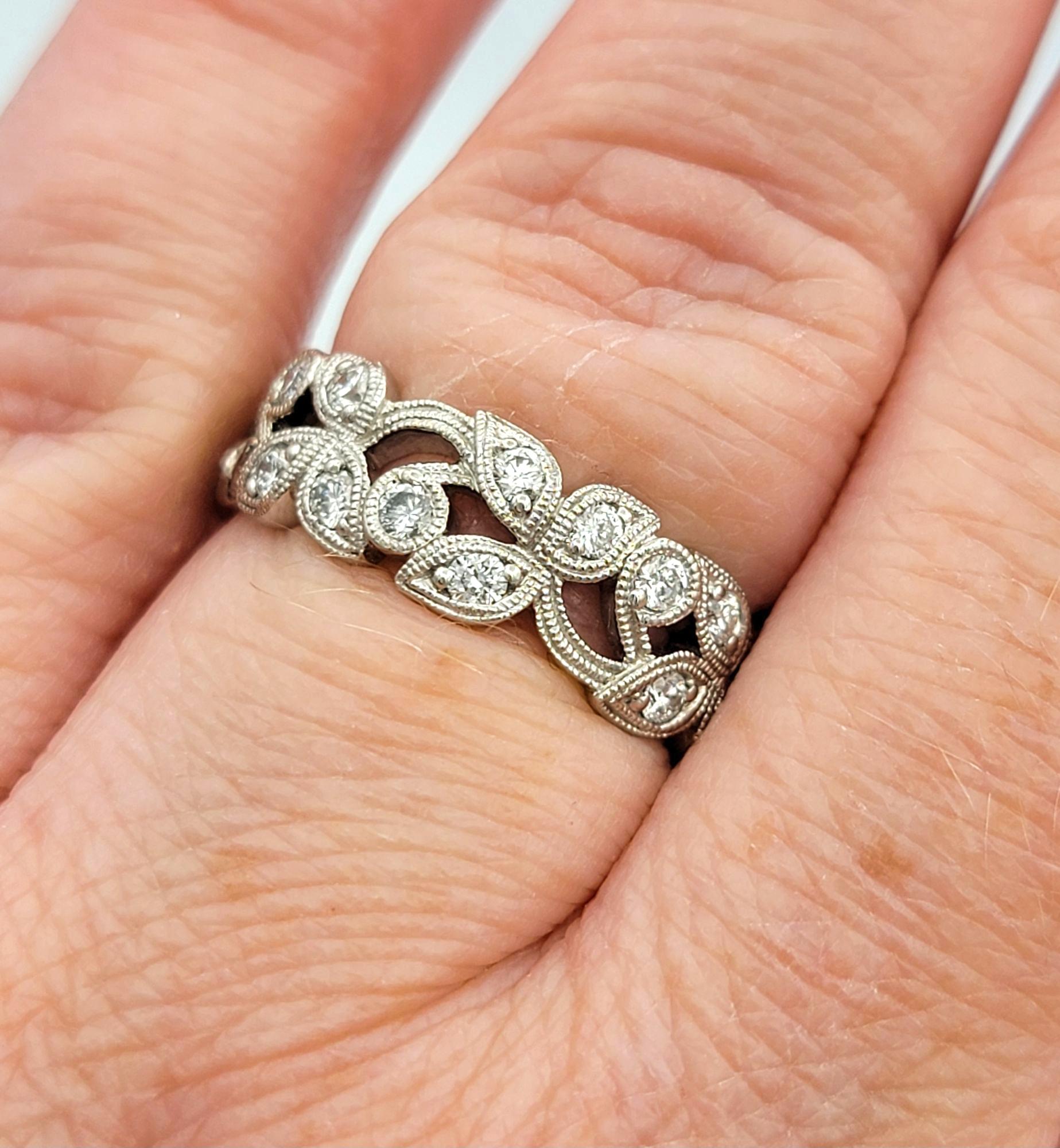 Neil Lane Diamond Filigree Vine and Leaf Motif Band Ring in 14 Karat White Gold For Sale 5