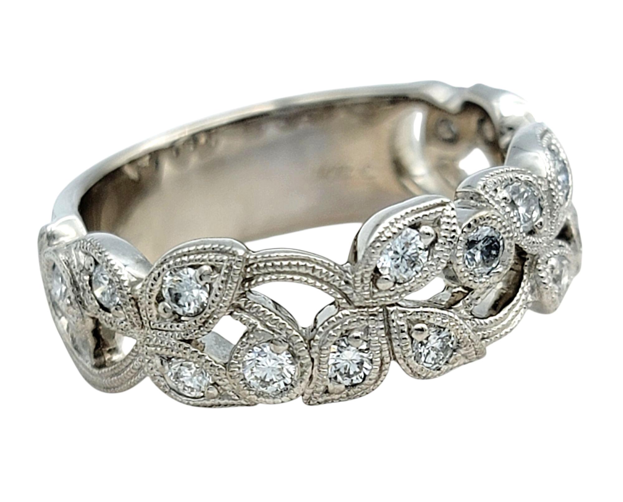Contemporary Neil Lane Diamond Filigree Vine and Leaf Motif Band Ring in 14 Karat White Gold For Sale