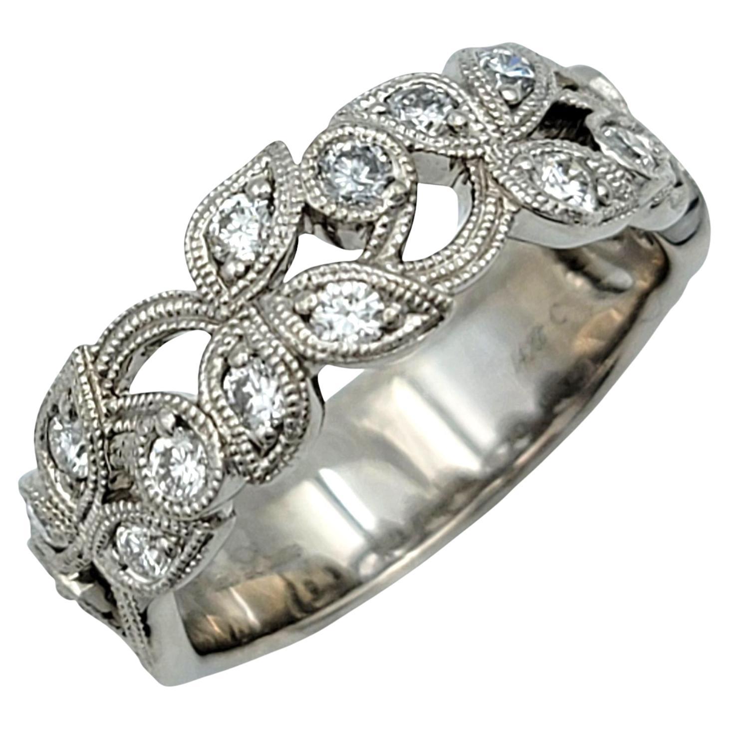 Neil Lane Diamond Filigree Vine and Leaf Motif Band Ring in 14 Karat White Gold In Good Condition For Sale In Scottsdale, AZ