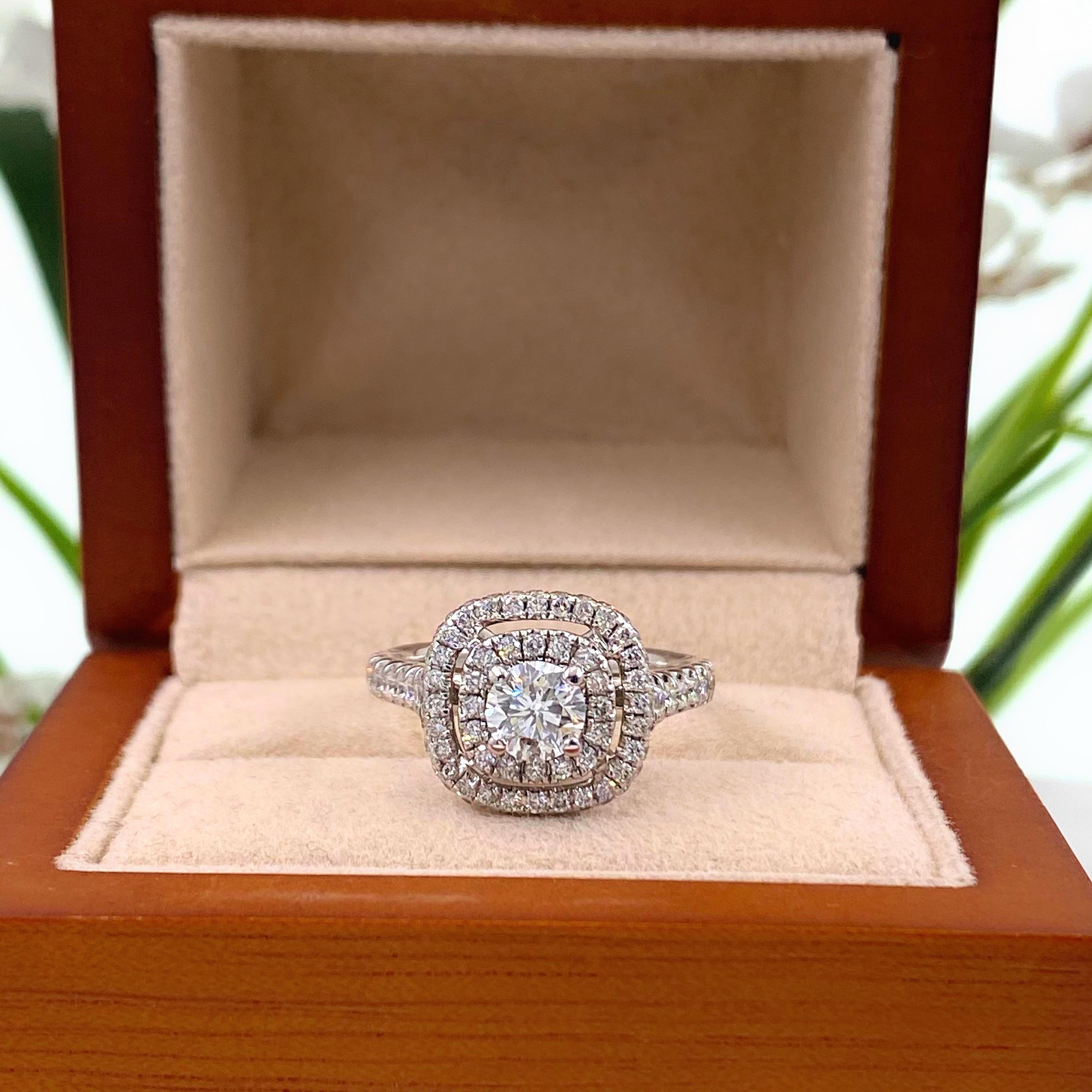 Neil Lane Engagement Ring with LEO Diamond 1.45 Carat For Sale 2