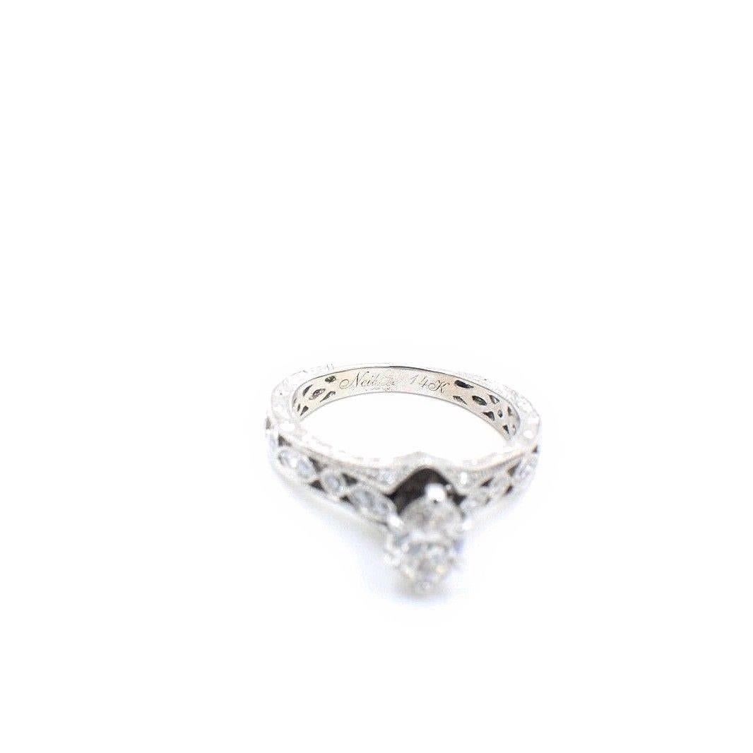 Neil Lane Marquise Diamond Engagement Ring 3/4 TCW in 14 Karat White Gold In Excellent Condition In San Diego, CA