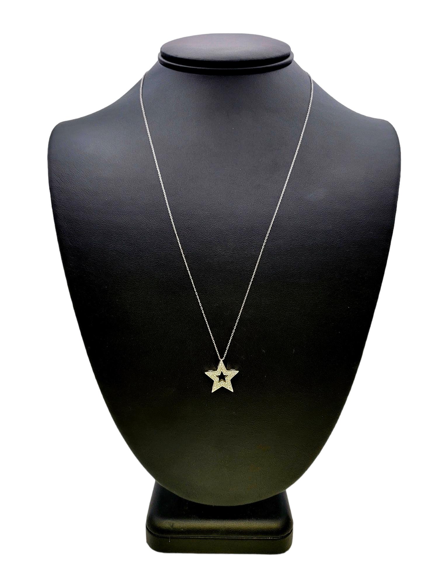 Neil Lane: 14 Karat Weißgold Halskette mit offenem Sternanhänger mit Pavé-Diamant 8