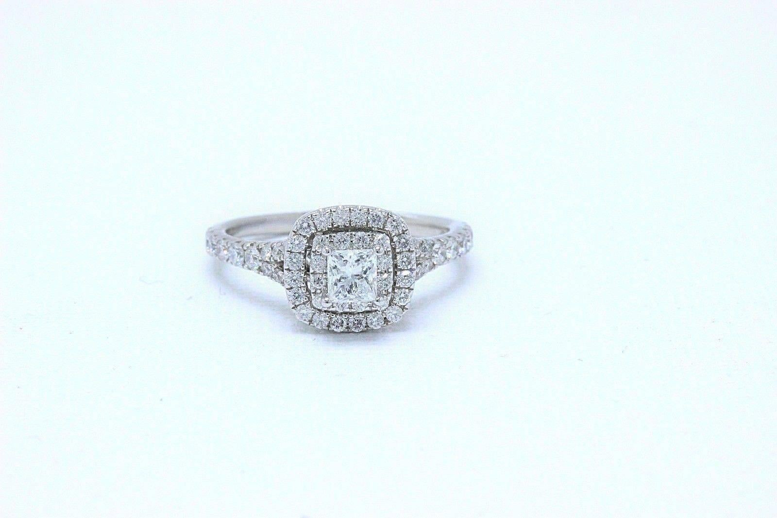 Neil Lane Bague de fiançailles en or blanc 14 carats avec diamant taille princesse de 1,00 carat en vente 5