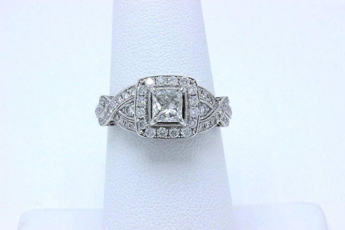 Neil Lane Princess Cut Diamond Engagement Ring 1.38 Carat in 14 Karat White Gold For Sale 3