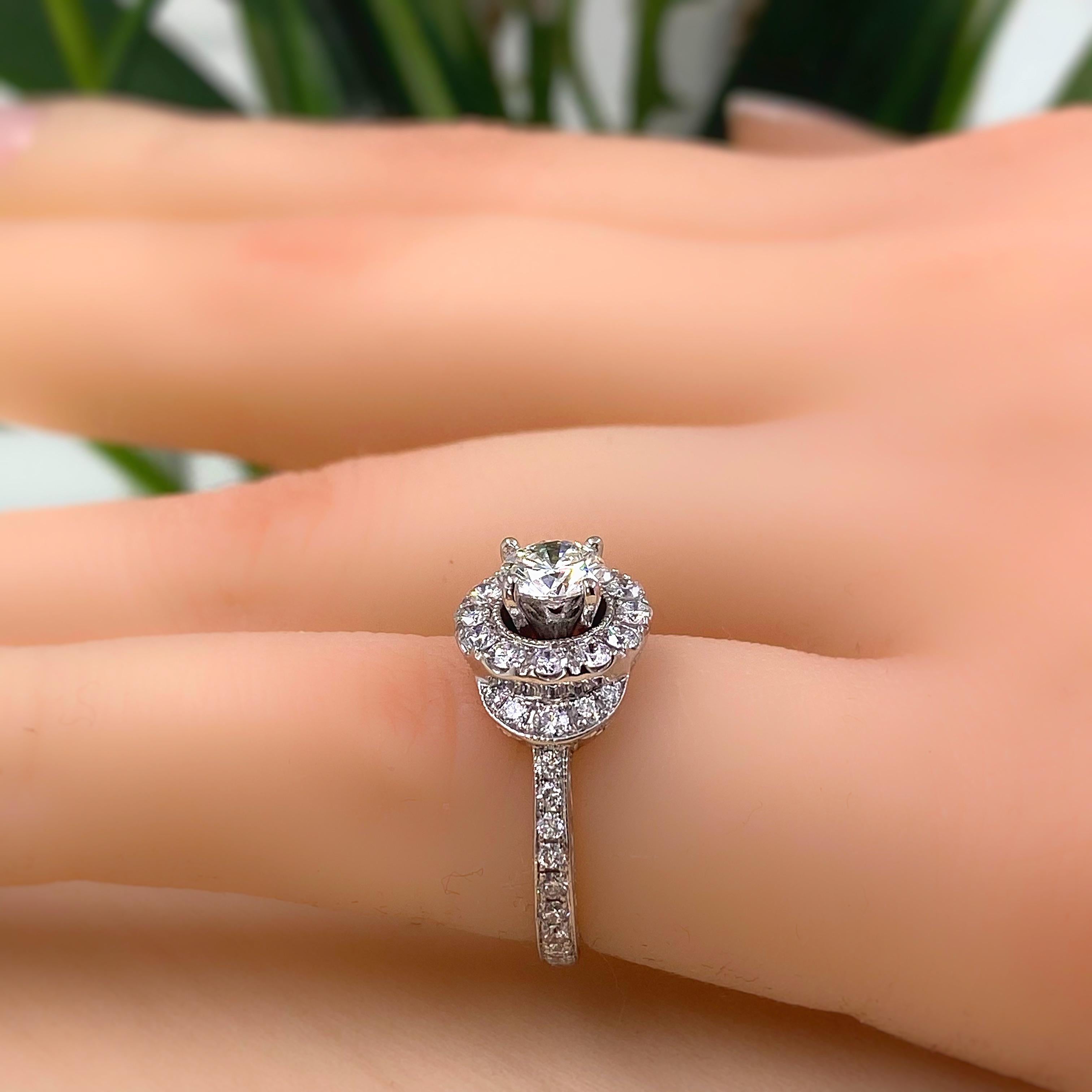 Women's Neil Lane Round Diamond Halo 1.03 Carat 14 Karat White Gold Engagement Ring For Sale