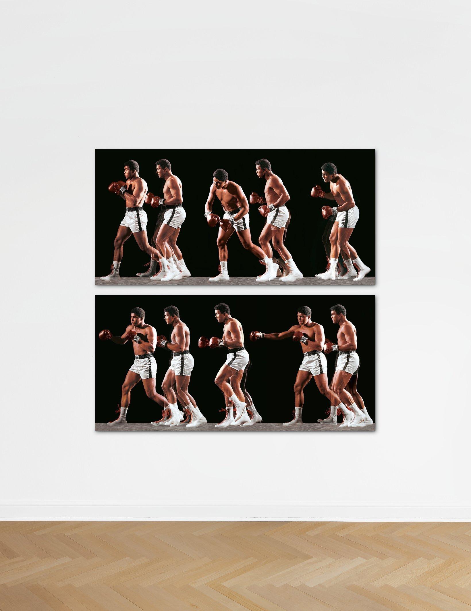 Ali Invents the Double-Clutch Shuffle (Ali Invents the Double-Clutch Shuffle), 1966, impression photographique, sur aluminium - Print de Neil Leifer