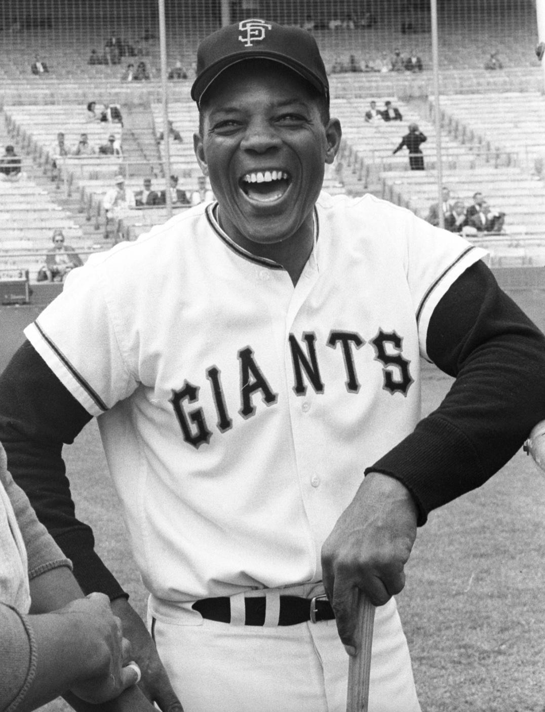 Black and White Photograph Neil Leifer - Willy Mays, San Francisco, 1942