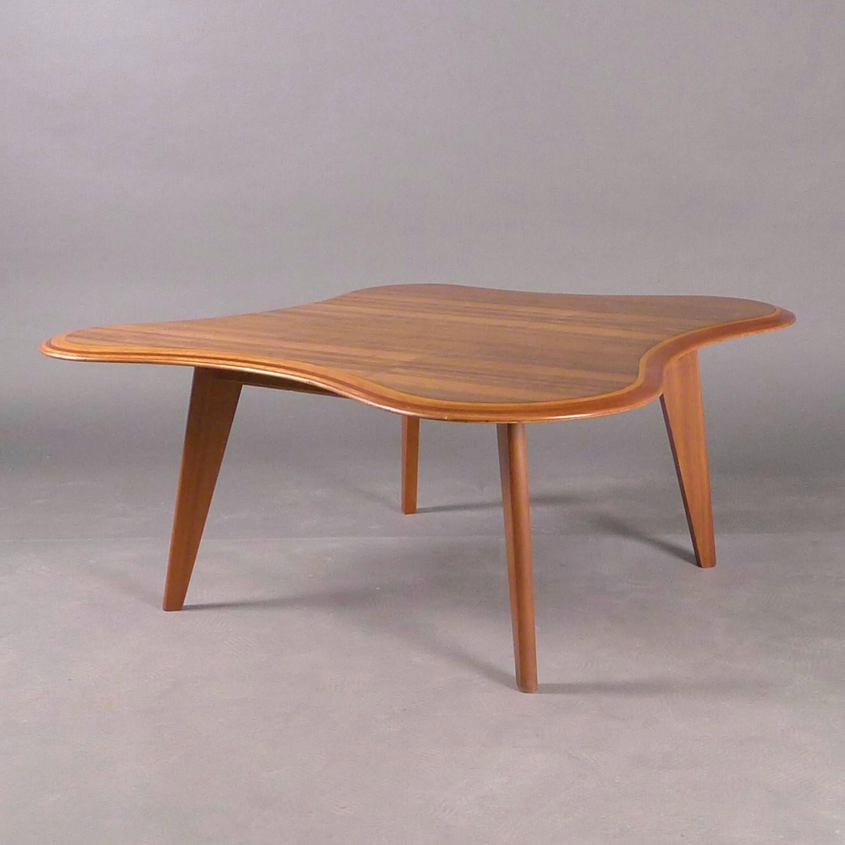 Neil Morris, Cloud Table, for H. Morris & Co, Glasgow, designed 1947 In Good Condition In Wargrave, Berkshire