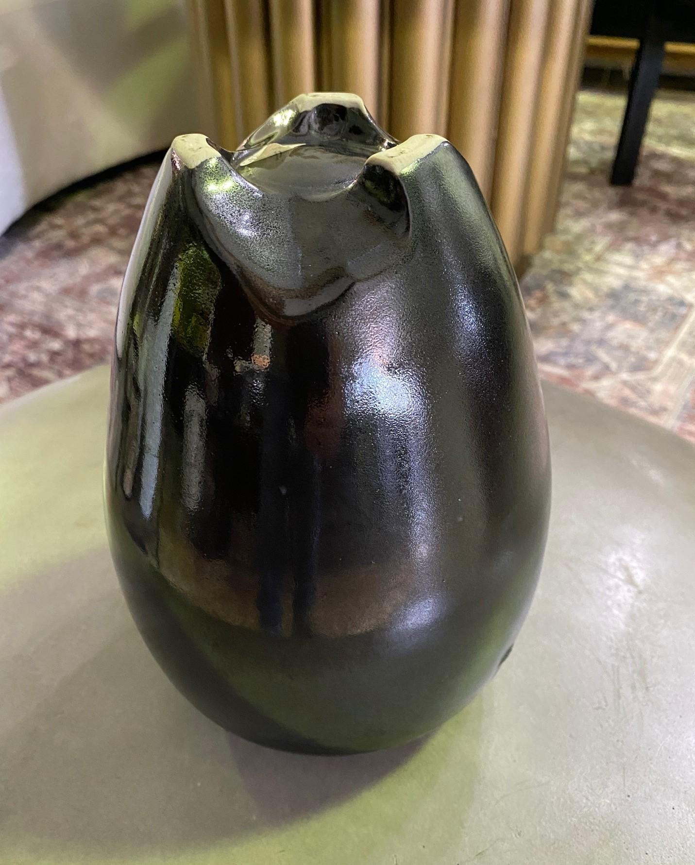 20th Century Neil Moss Signed Beautifully Glazed California Studio Pottery Ceramic Vase