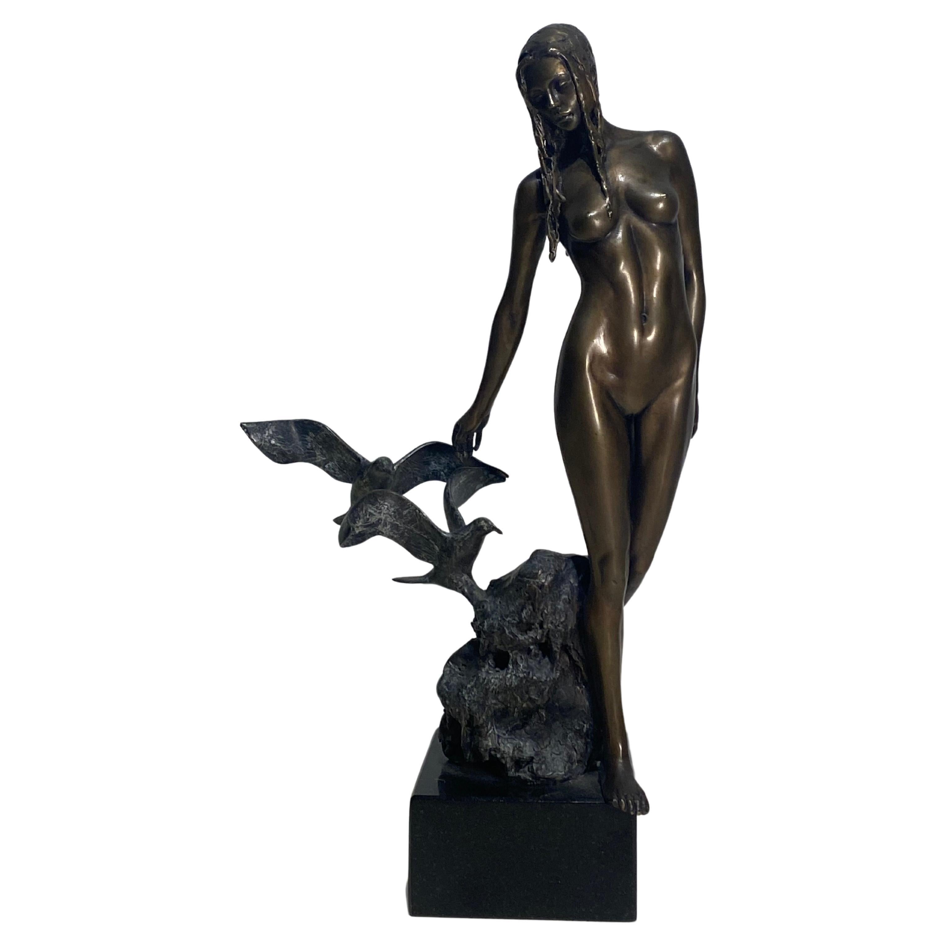 XXIe siècle et contemporain Neil Welch. Galatia - Édition limitée de 9 sculptures en bronze 7/9 en vente
