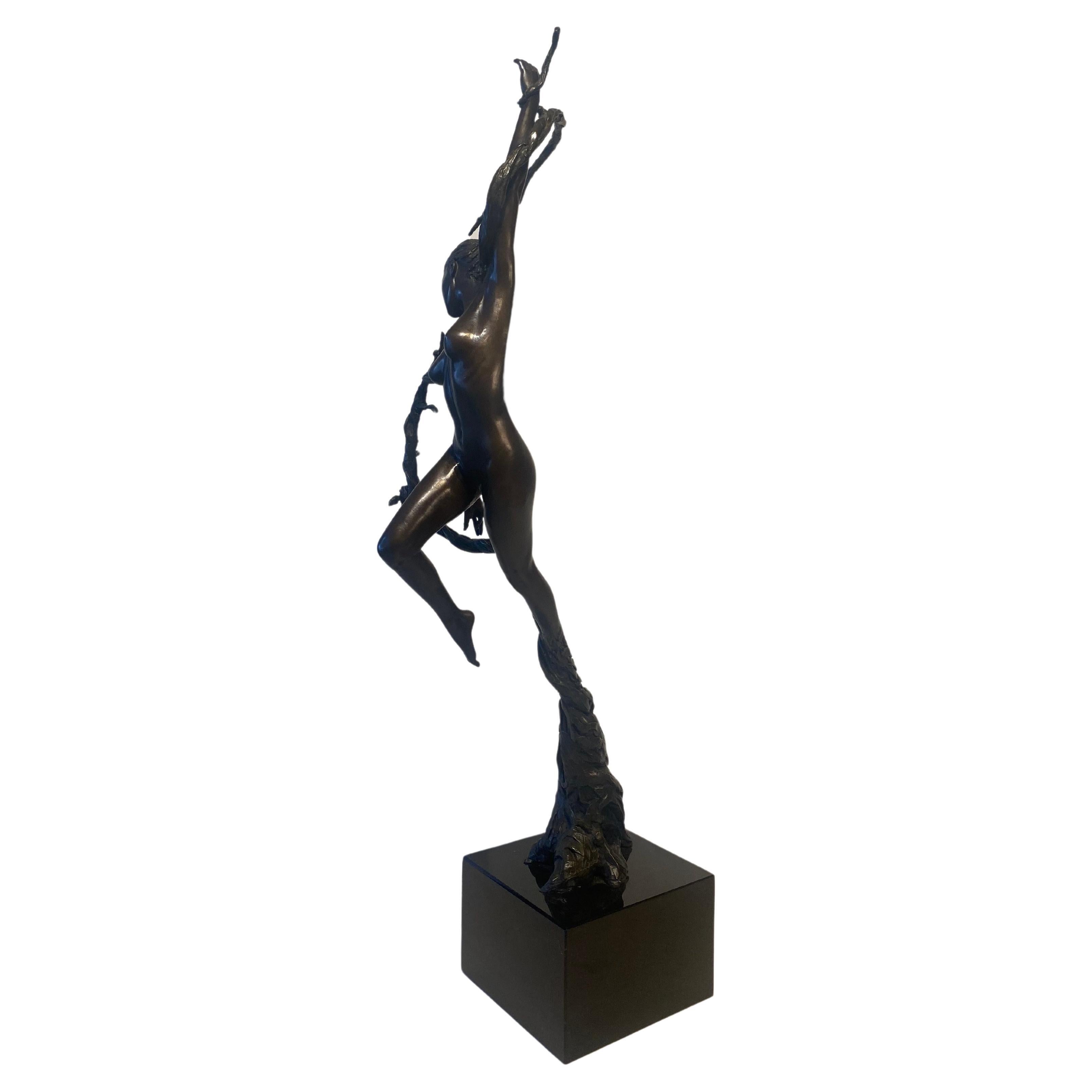 Neil Welch Nature’s Grace A Large Limited Edition of 25 Bronze Sculpture 1/25 In Excellent Condition For Sale In London, GB