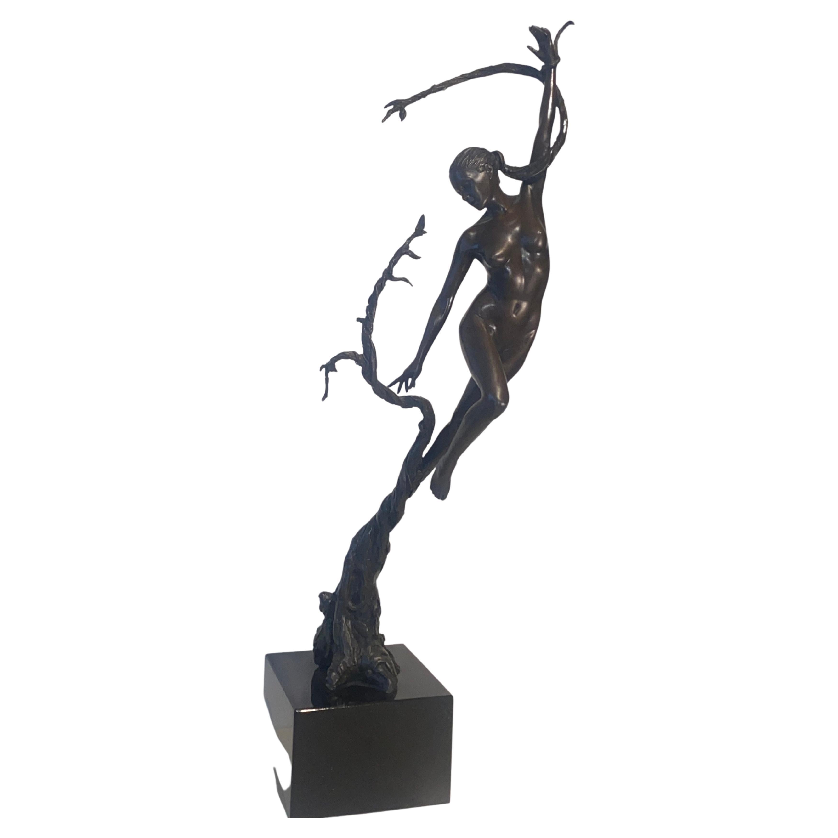 Neil Welch Nature's Grace A Large Limited Edition of 25 Bronze Sculpture 1/25 en vente 4