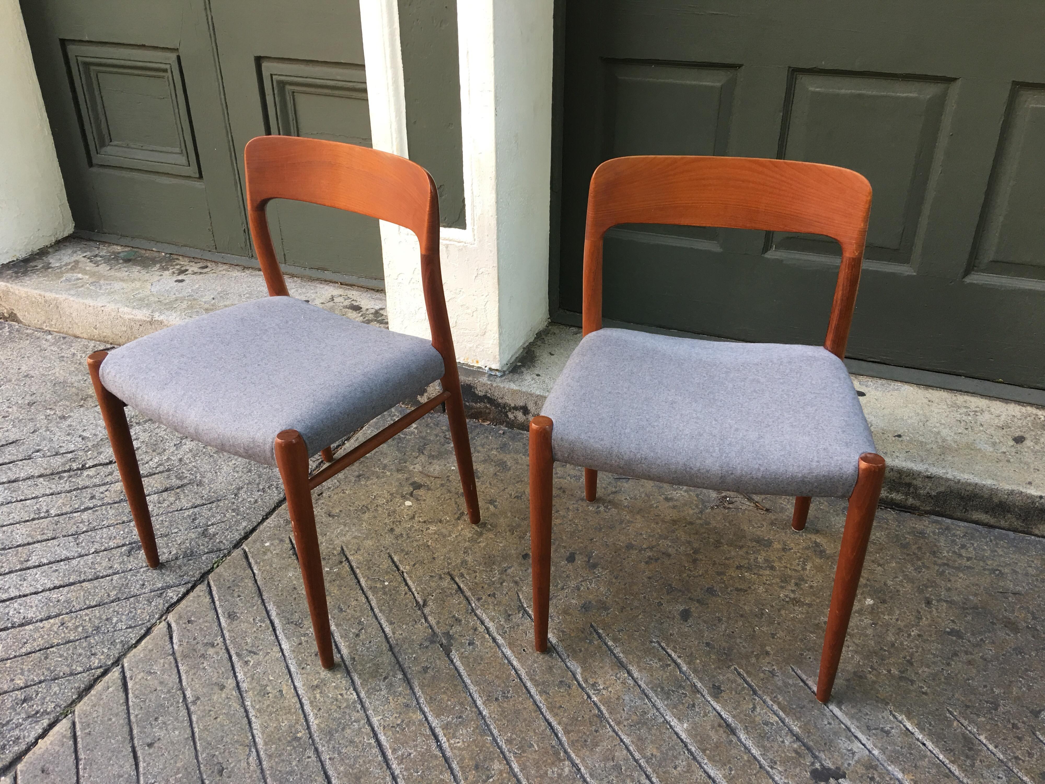 Neils Moeller Teak Table And 6 Chairs 1