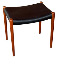 Neils Moller 80A Tabouret / Ottoman Teck & Cuir Design danois