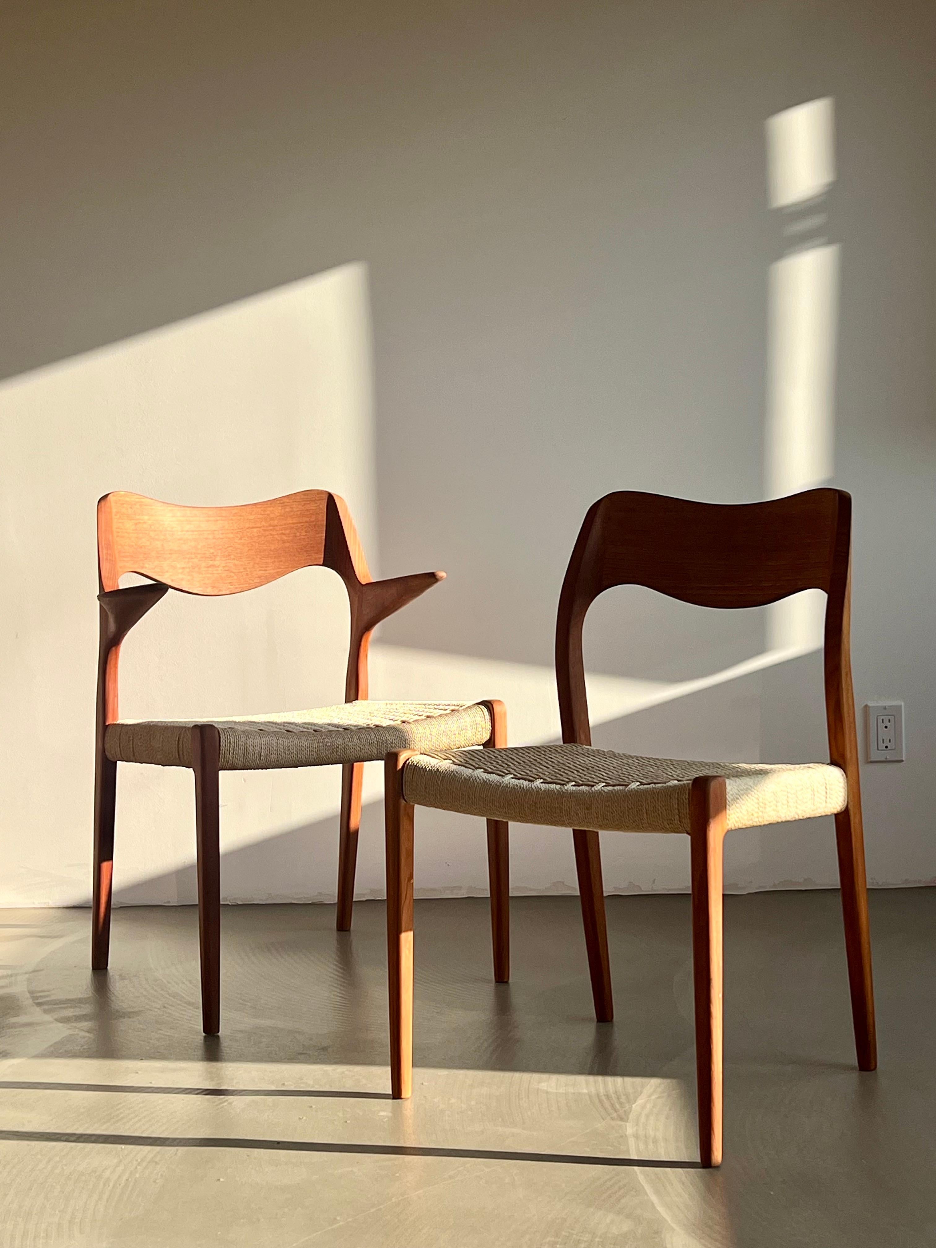 Teak Møller Model 71 Esszimmerstuhl, entworfen von Niels Otto Møller (Dänisch) im Angebot