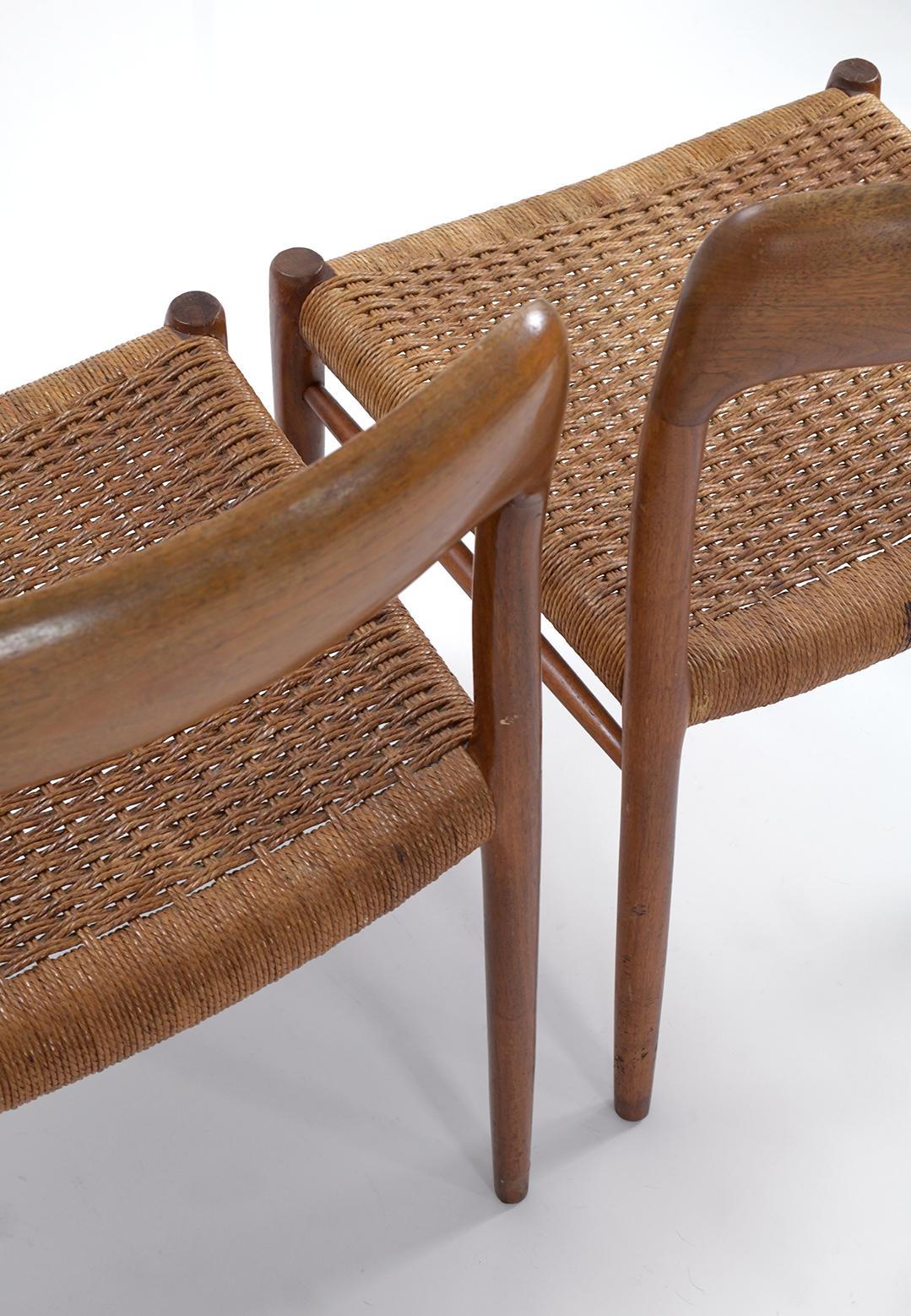 Neils Moller Model 77 Teak dining chairs  In Good Condition For Sale In Los Angeles, CA
