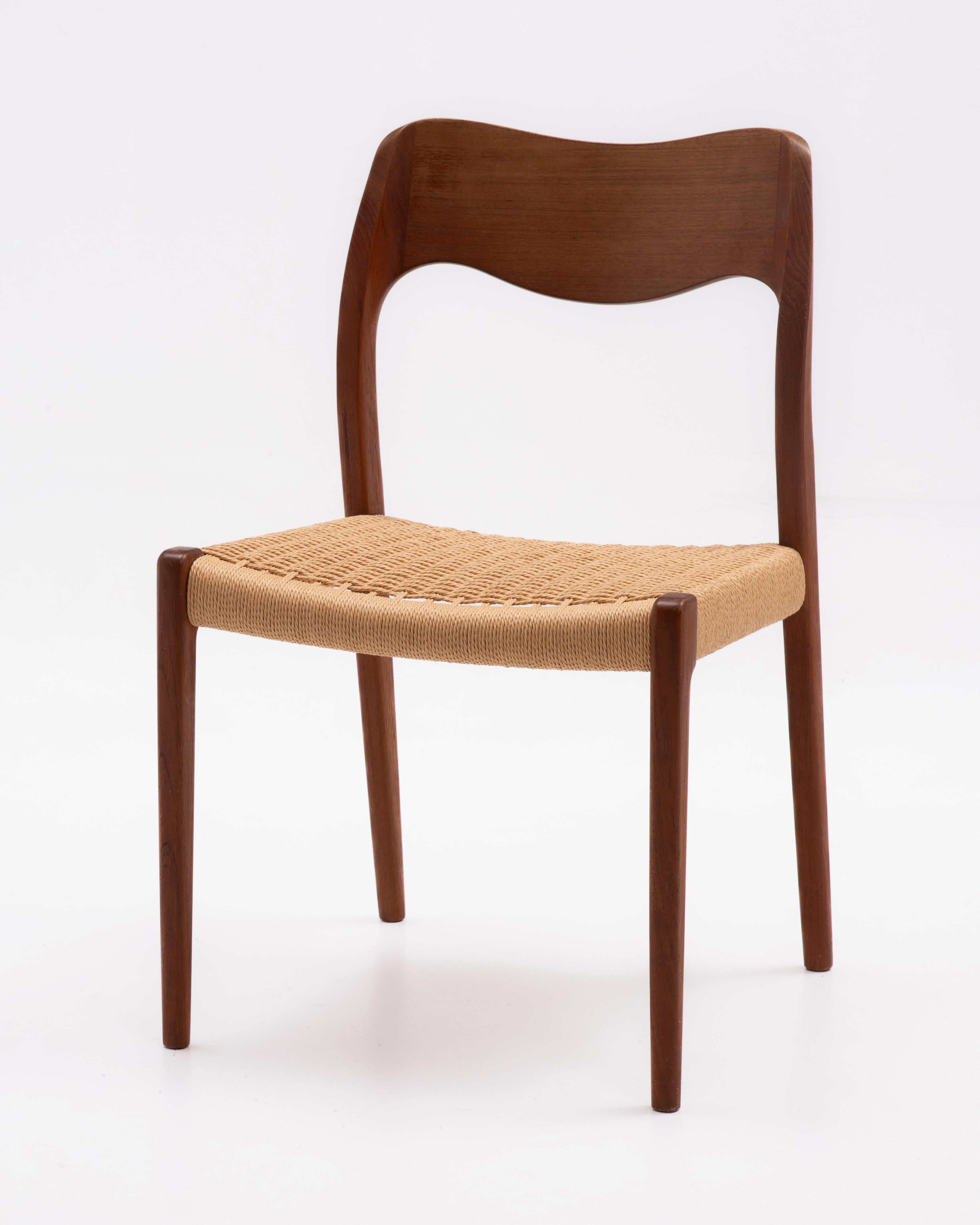 Mid-Century moderno Neils O. Möller 71 Sedia da pranzo in teak &New Danish Corde in vendita