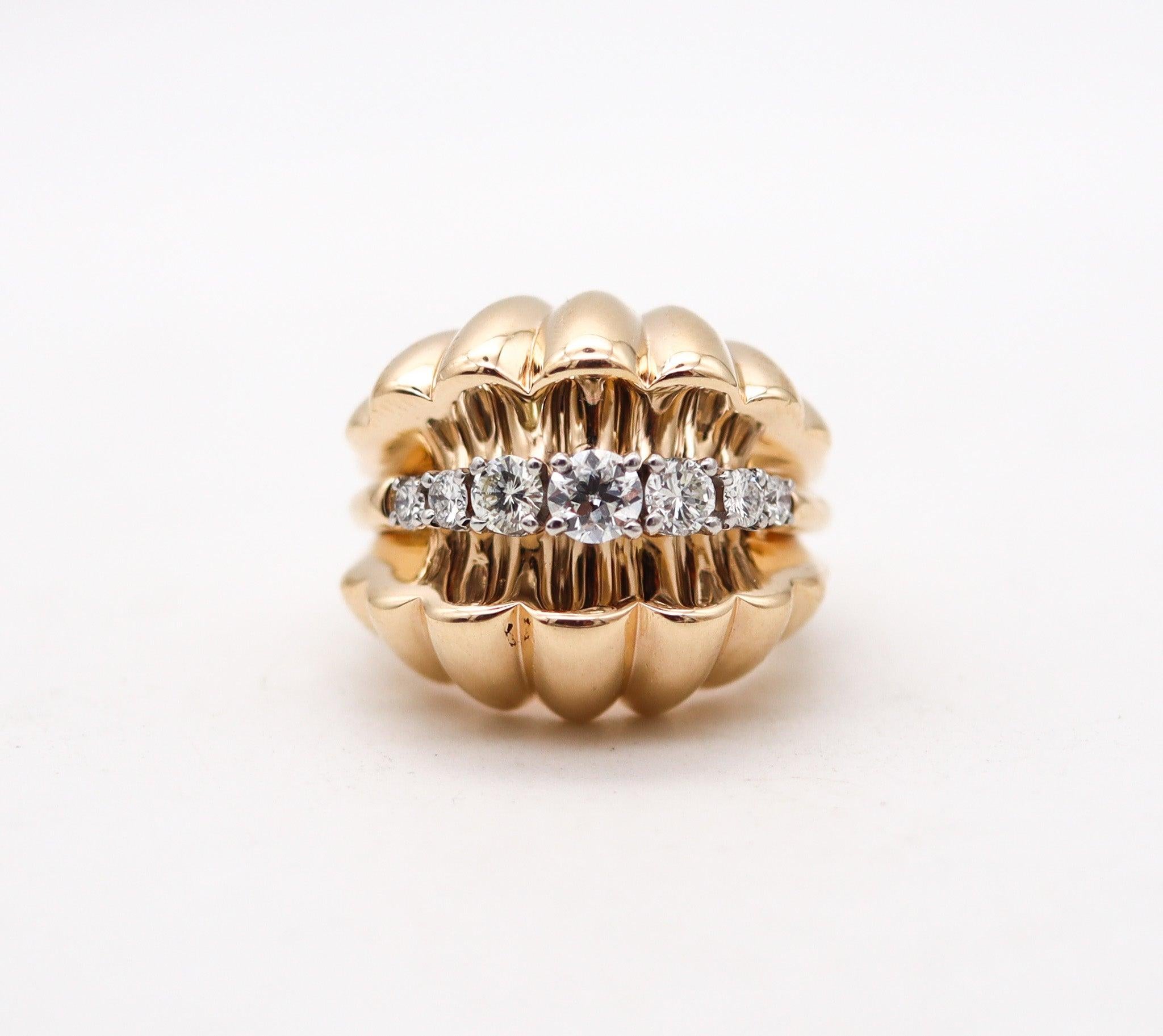 Retro NEIMAN MARCUS 1950 Cocktail Ring In 18Kt Gold With 1.05 Ctw VS Diamonds