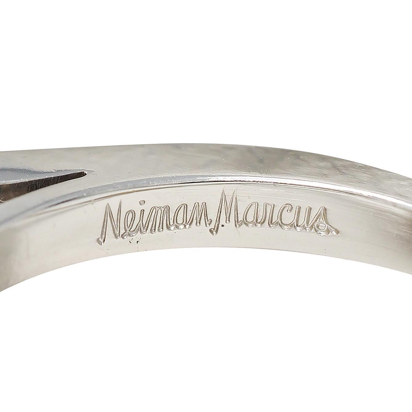 Neiman Marcus Anillo de oro de 18 quilates con diamante zafiro amarillo de Ceilán NH de 26,40 CTW en venta 5