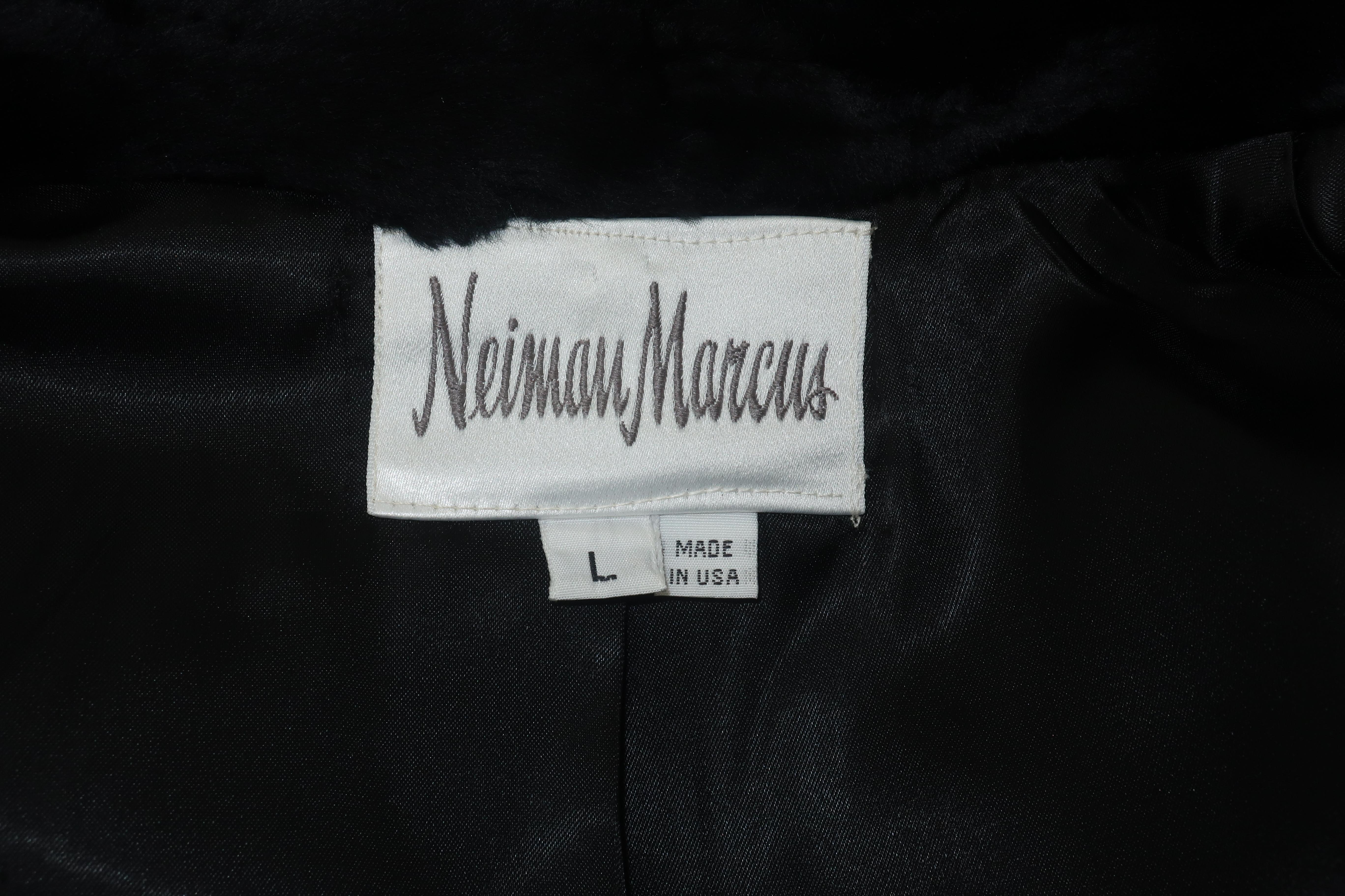 Neiman Marcus Faux Fur Tartan Plaid Smoking Jacket, 1980's 6
