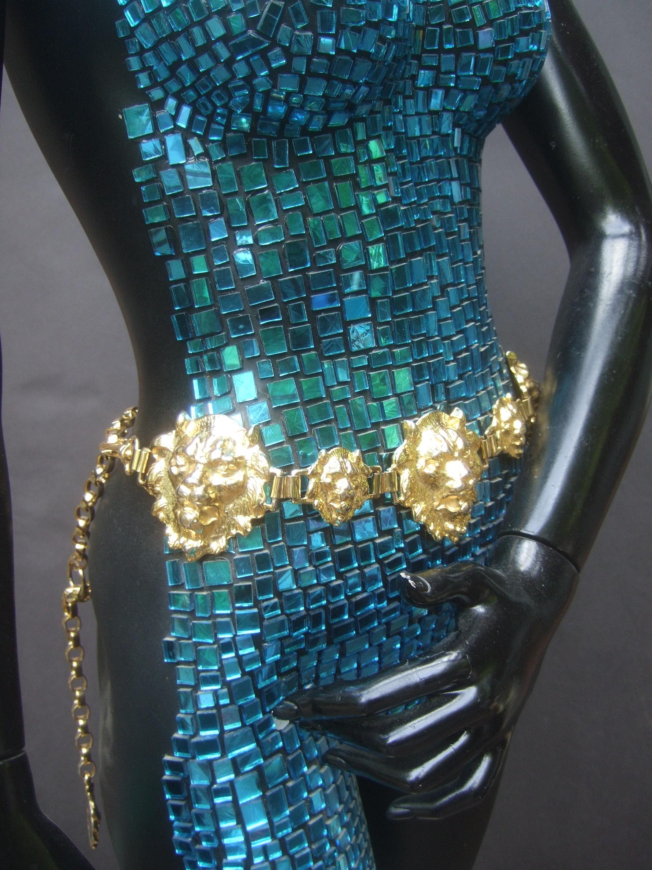 Neiman Marcus Italienische vergoldetes Metall Löwe Medaillon Link Gürtel c 1980s 4