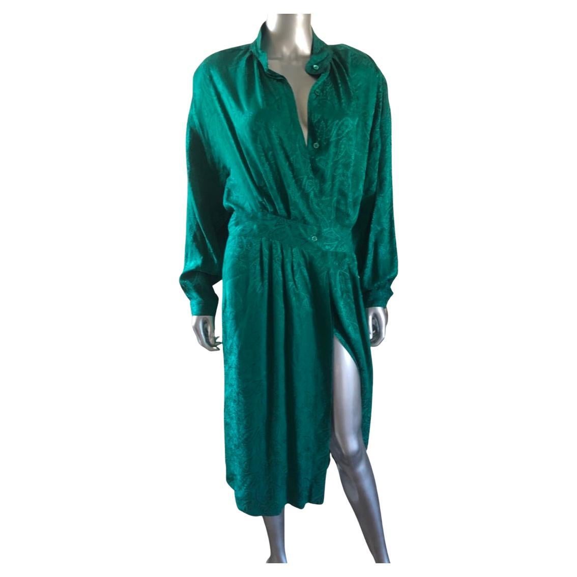 Neiman Marcus Kelly Green Silk Jacquard Button Front Dress Size 14 For Sale